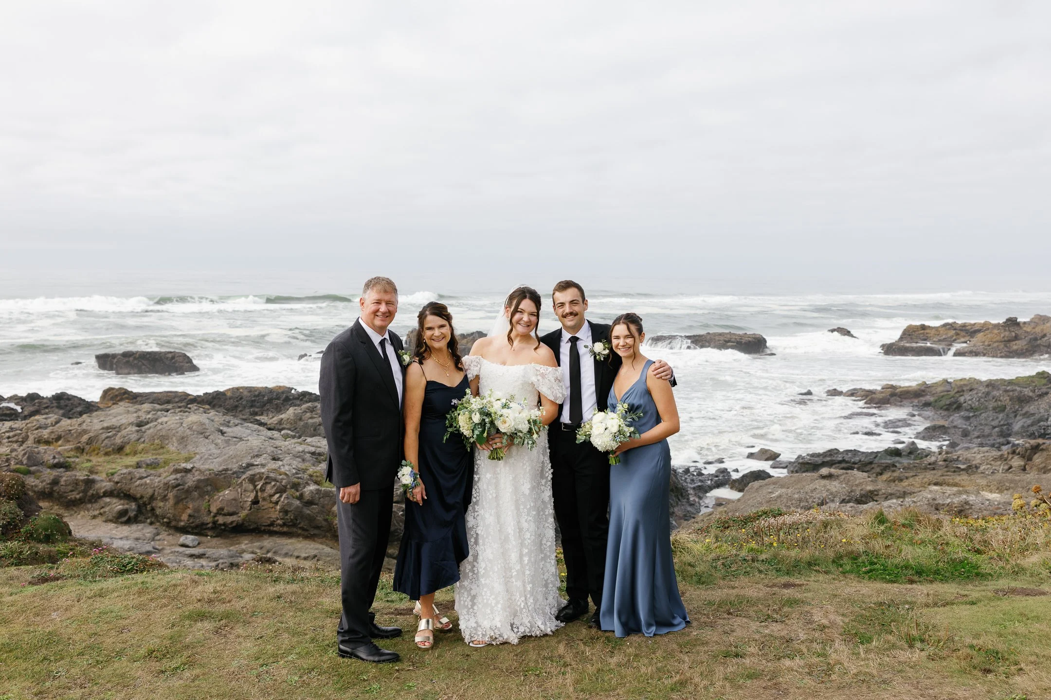 Oregon_Coast_Wedding_Megan_VanDoran_Photography-128.jpg
