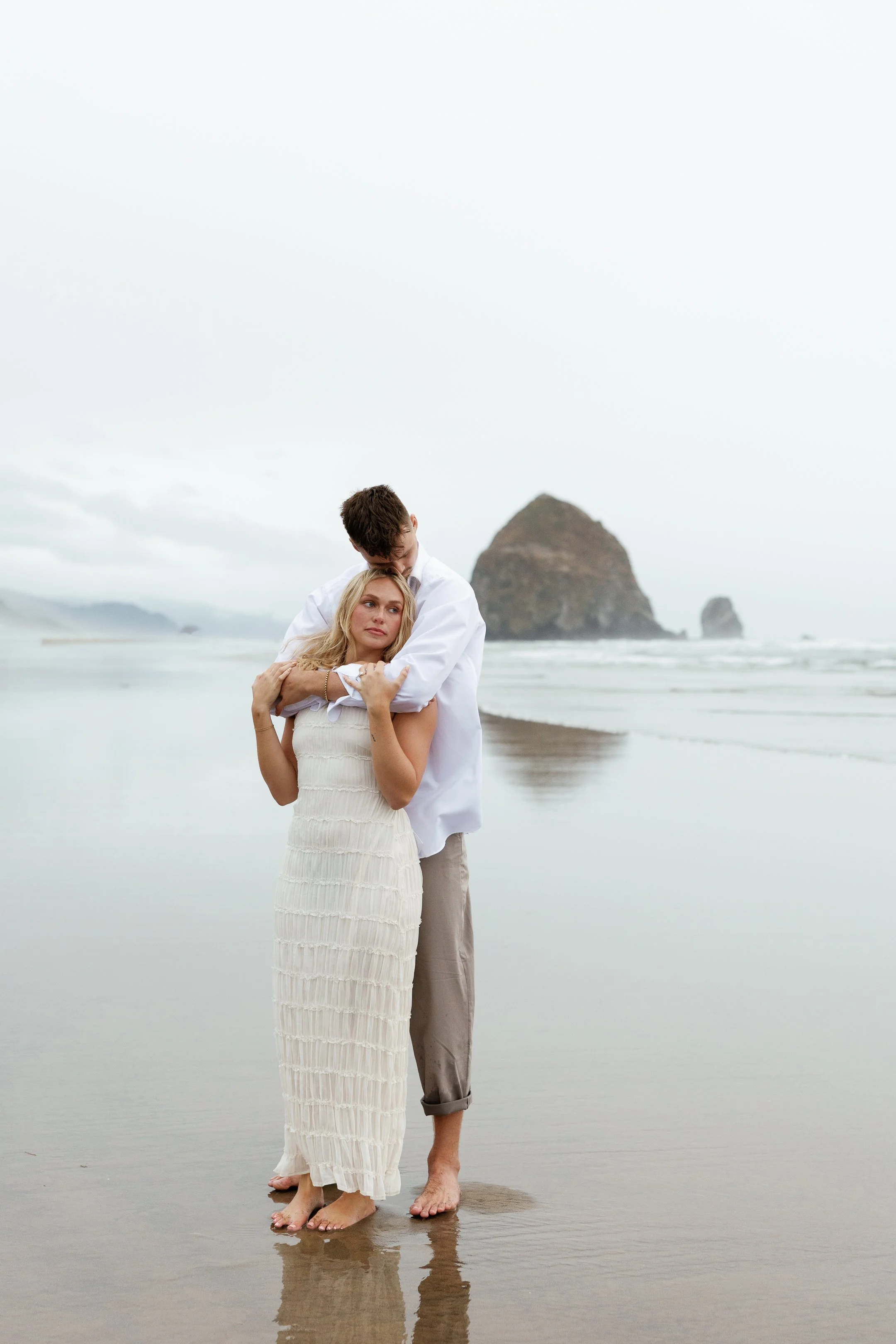 Megan_VanDoran_Photography_Cannon Beach_Oregon_Coast_Engagement-132.jpg