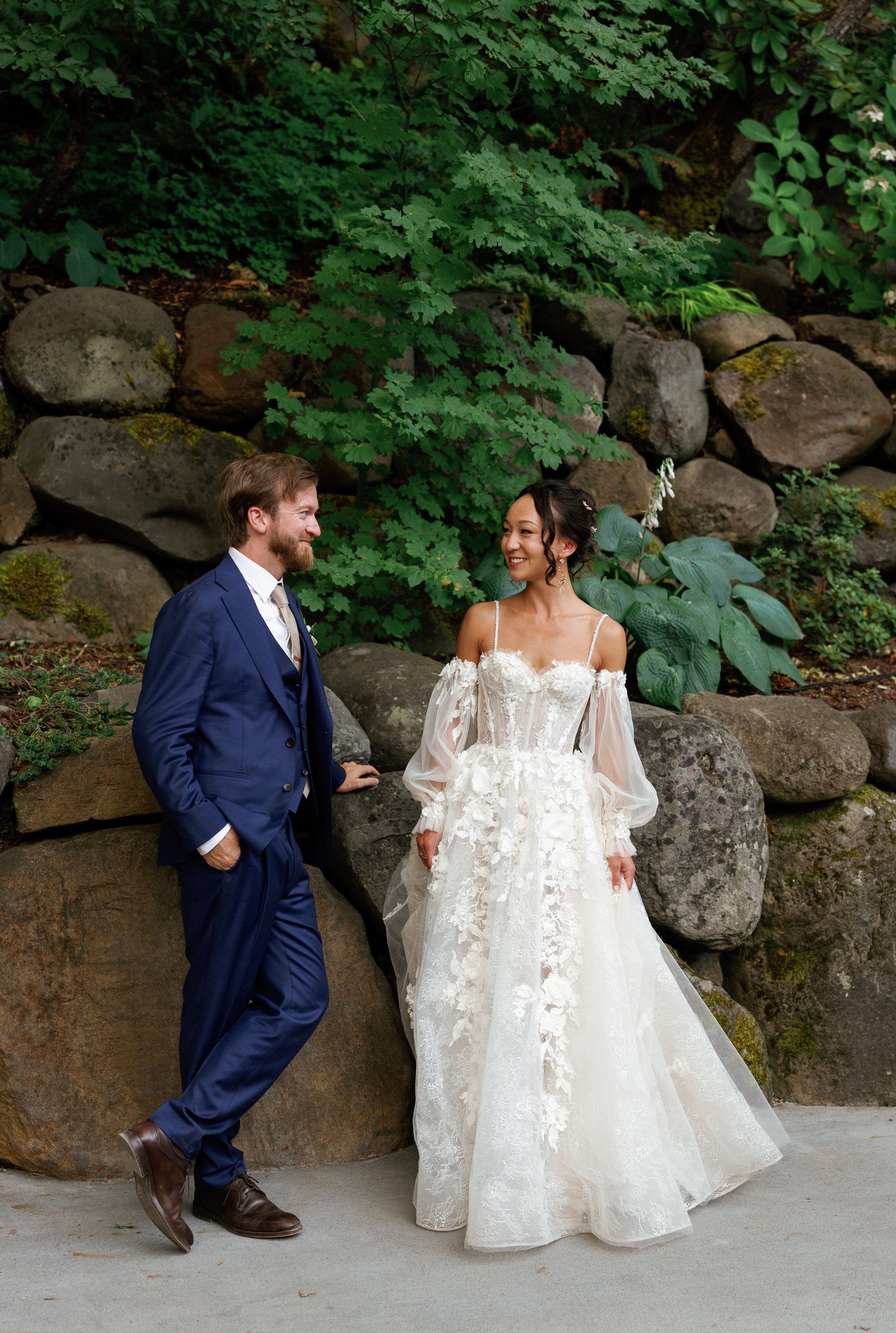 The_Ruins_Hood_River_Oregon_Wedding_Megan_VanDoran_Photography-288.jpg