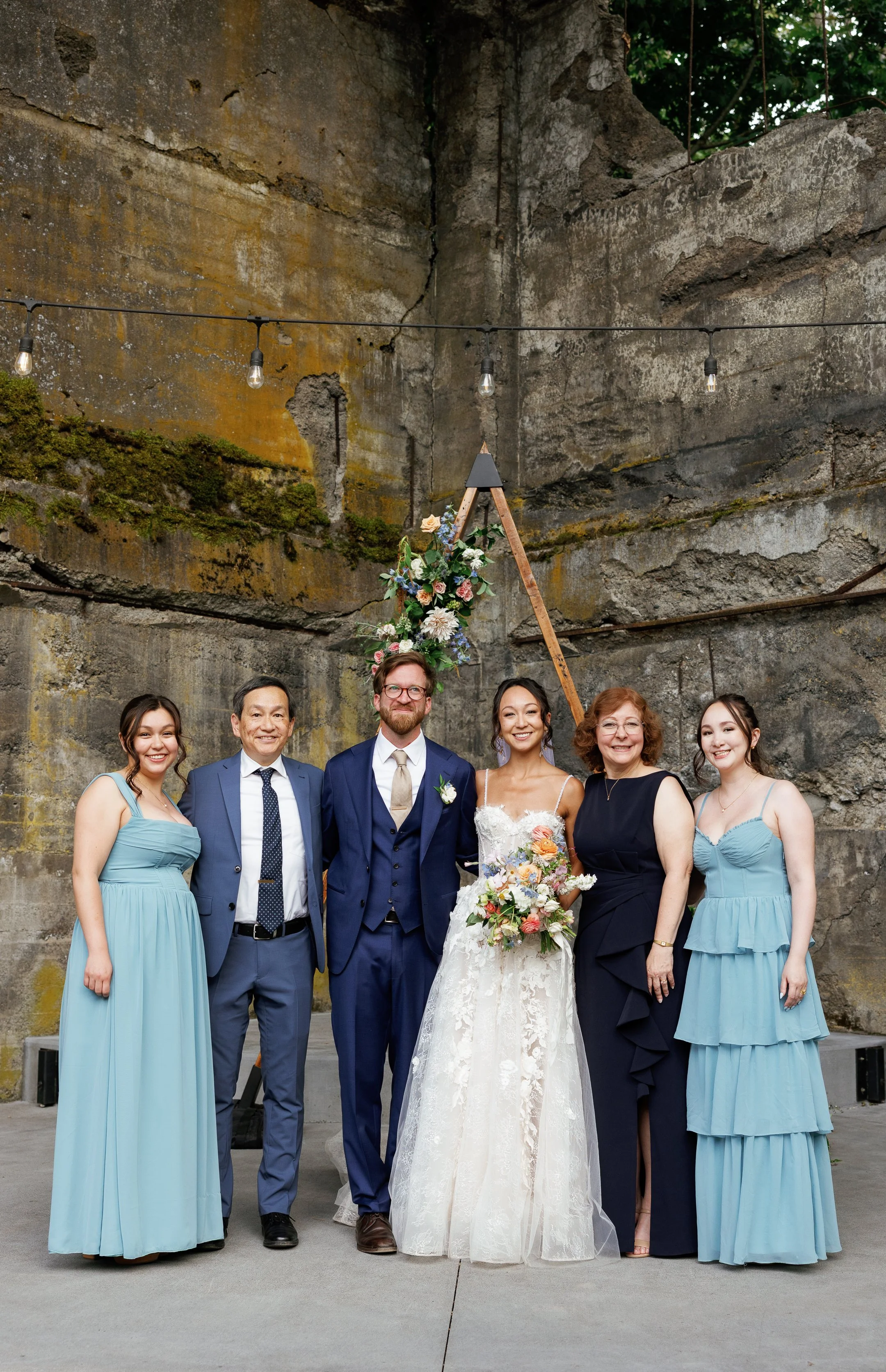 The_Ruins_Hood_River_Oregon_Wedding_Megan_VanDoran_Photography-186.jpg