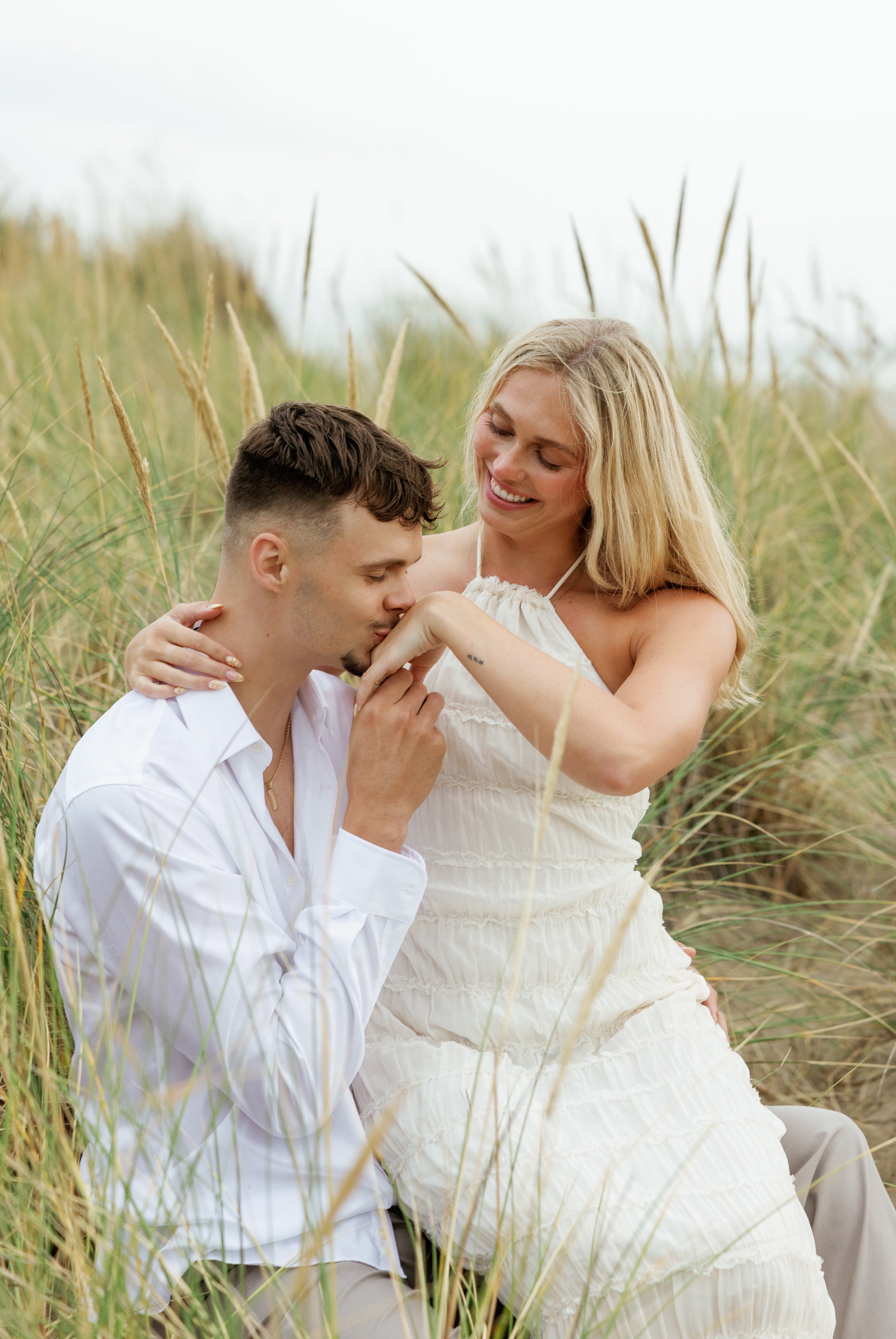 Megan_VanDoran_Photography_Cannon Beach_Oregon_Coast_Engagement-43.jpg