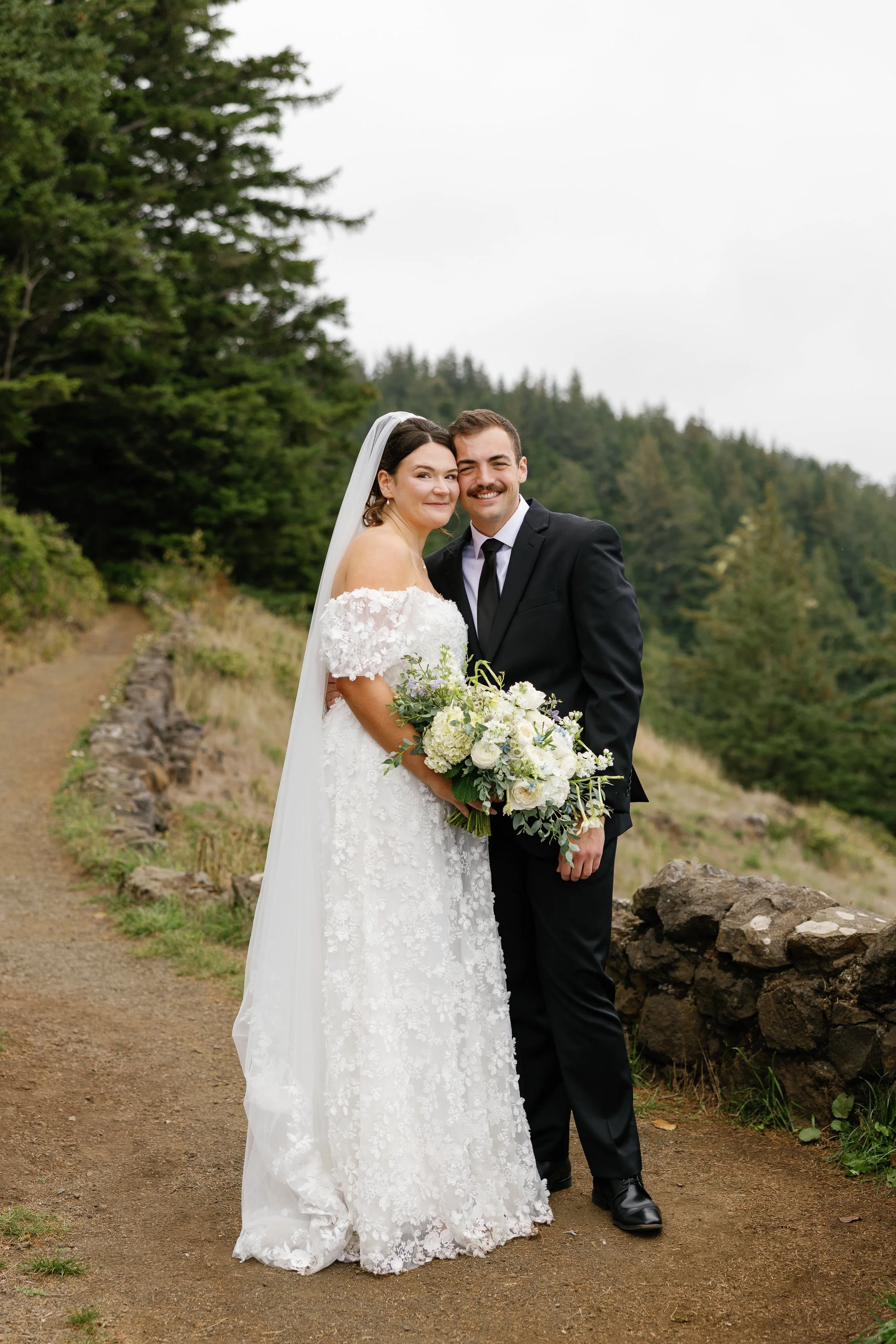 Oregon_Coast_Wedding_Megan_VanDoran_Photography-50.jpg