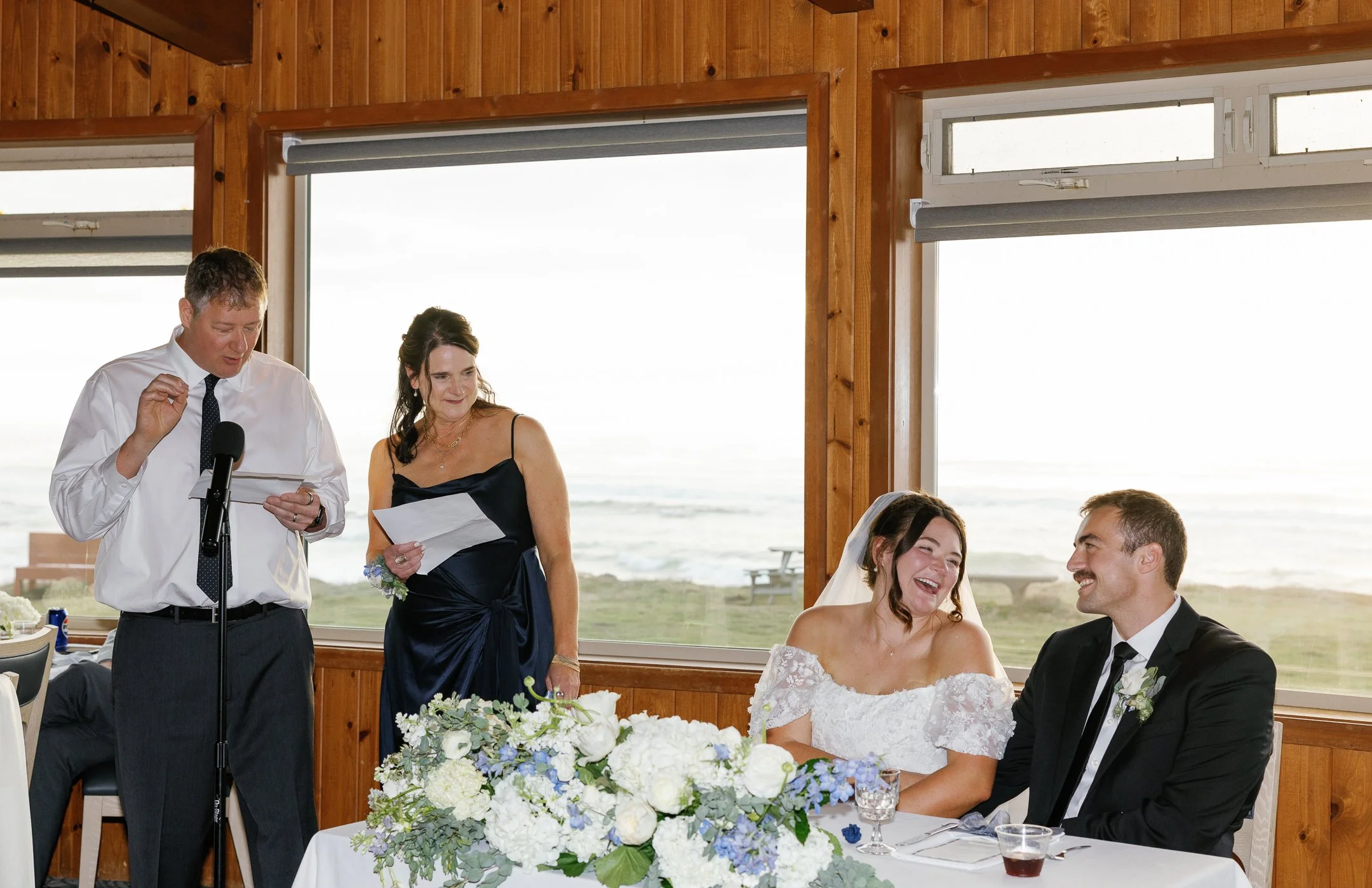 Oregon_Coast_Wedding_Megan_VanDoran_Photography-218.jpg