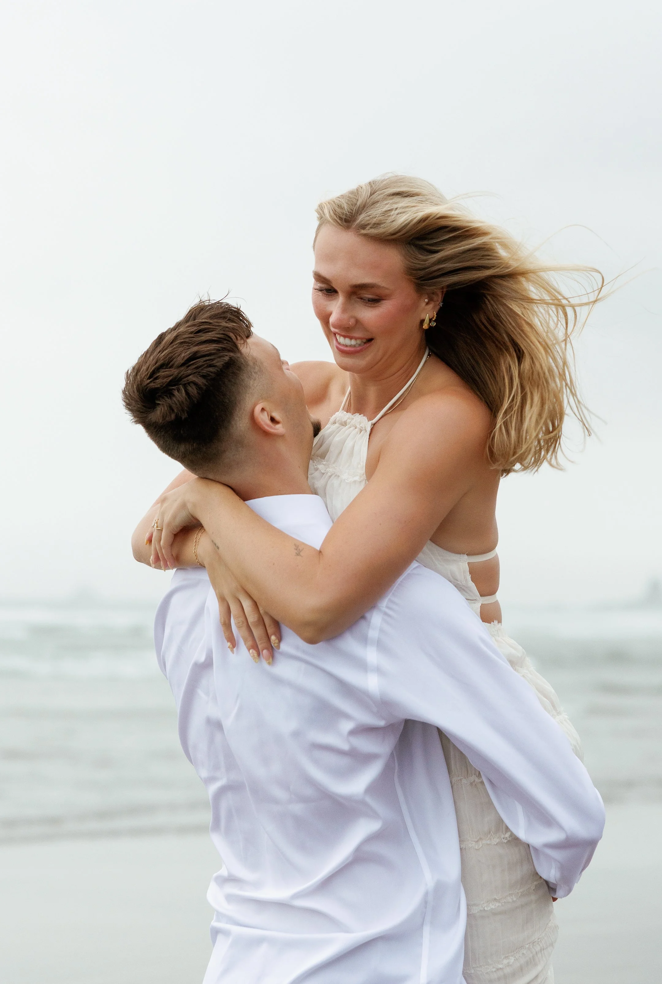 Megan_VanDoran_Photography_Cannon Beach_Oregon_Coast_Engagement-91.jpg