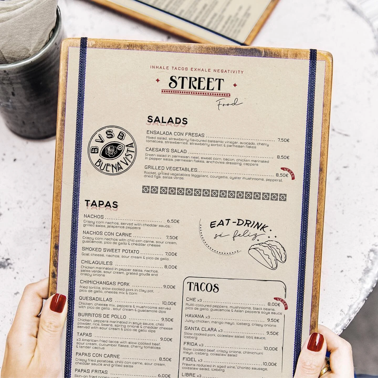 Funky menu for a funky place! 🌮

#graphicdesign #graphicdesigner #menudesign #typography #illustration #design #menu #branding #restaurantbranding #paperlover #ecopaper