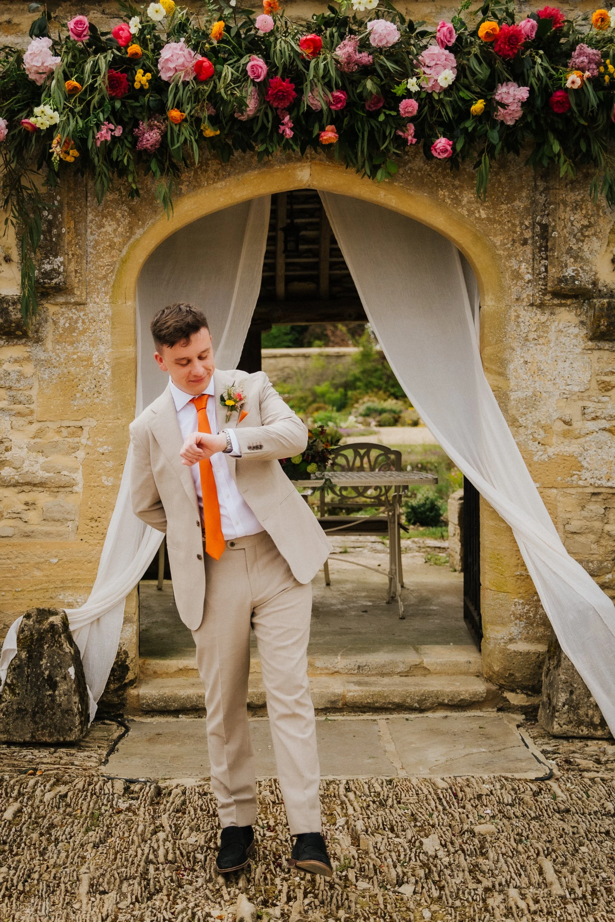 binkynixonphotography_b&t_wed223.jpg
