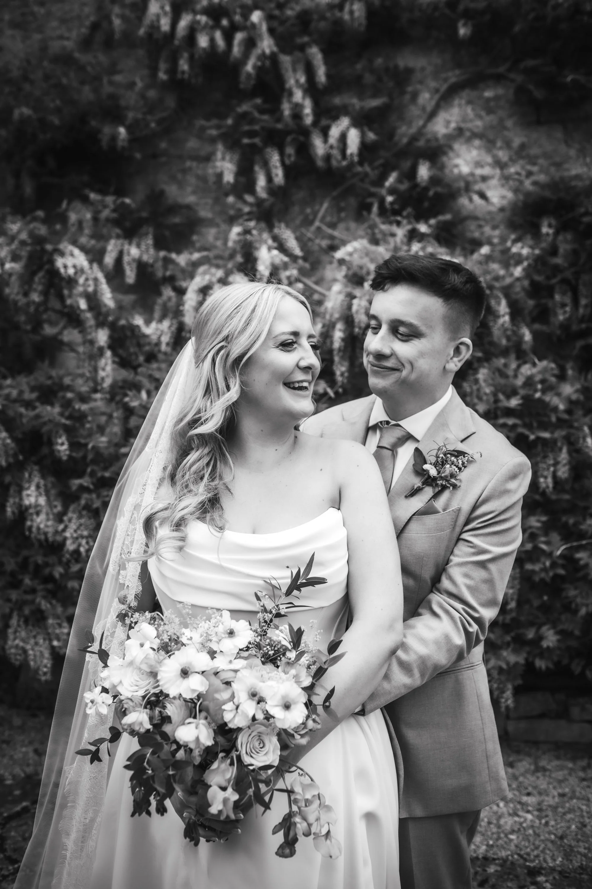 binkynixonphotography_b&t_wed539.jpg