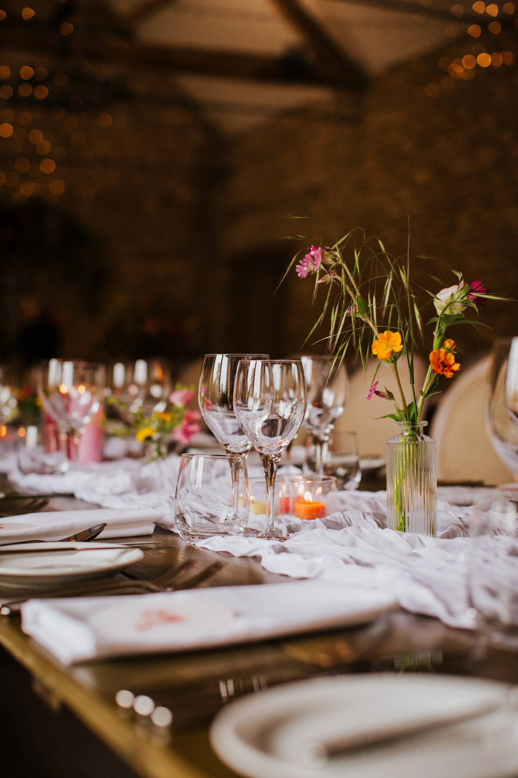 binkynixonphotography_b&t_wed566.jpg