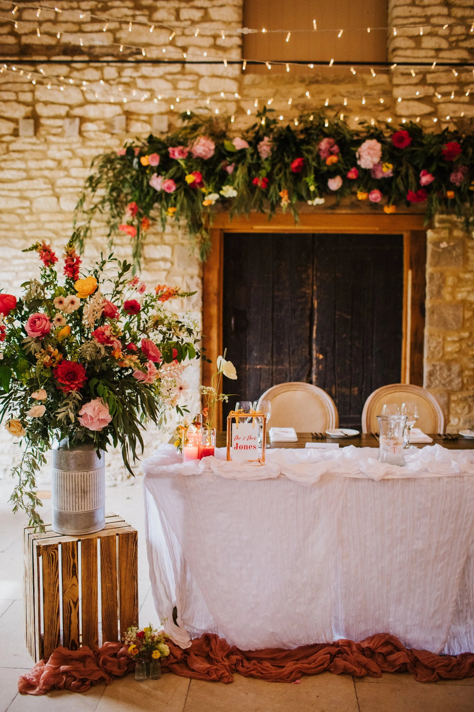 binkynixonphotography_b&t_wed577.jpg