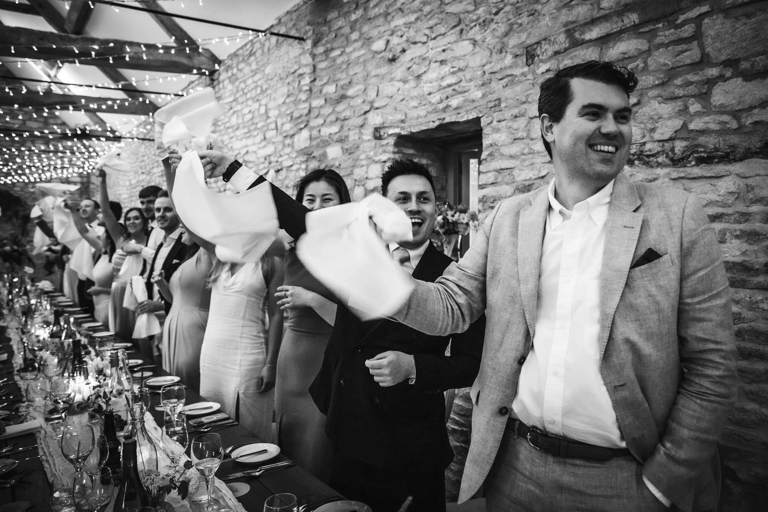 binkynixonphotography_b&t_wed585.jpg