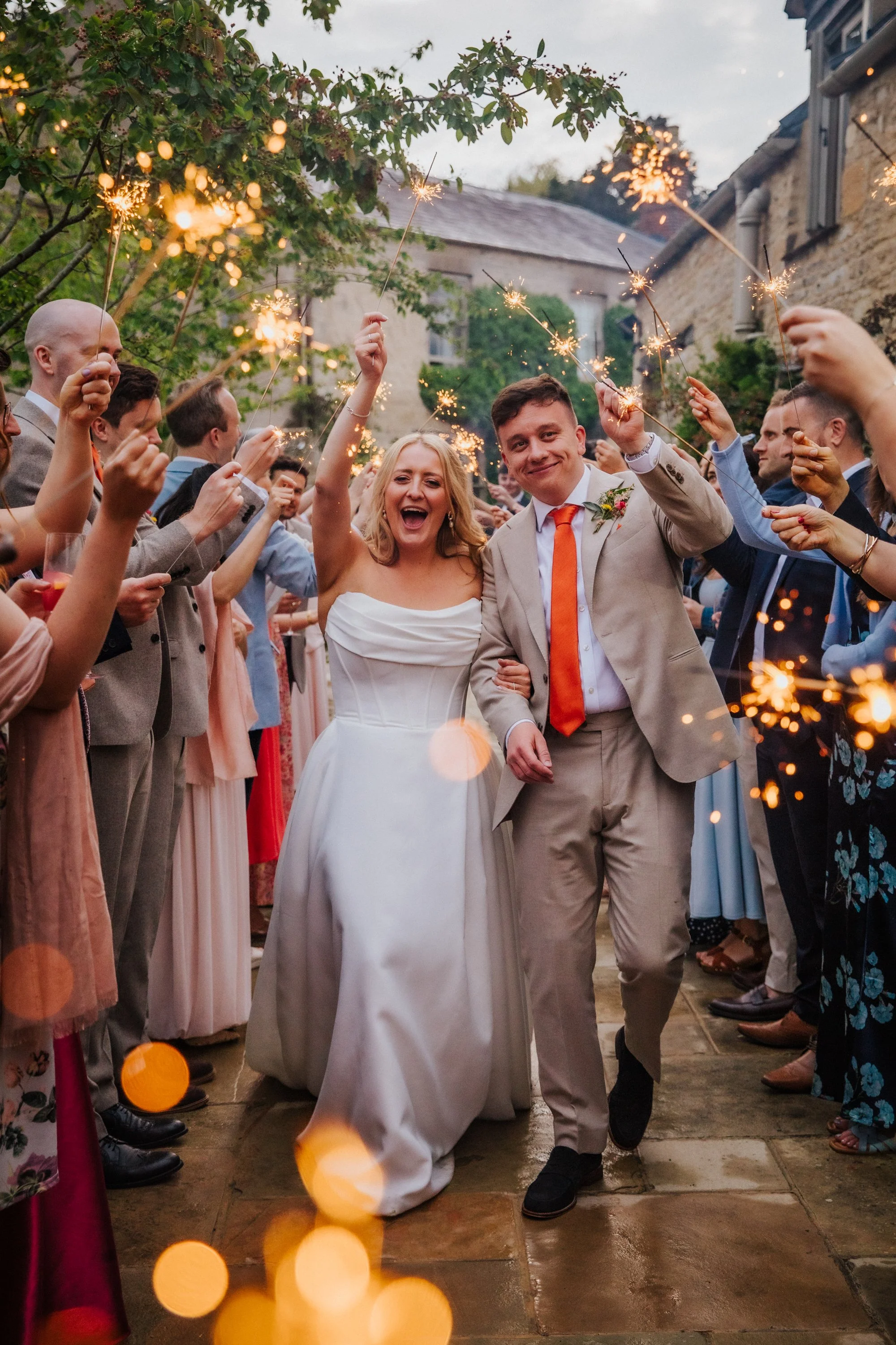 binkynixonphotography_b&t_wed701.jpg