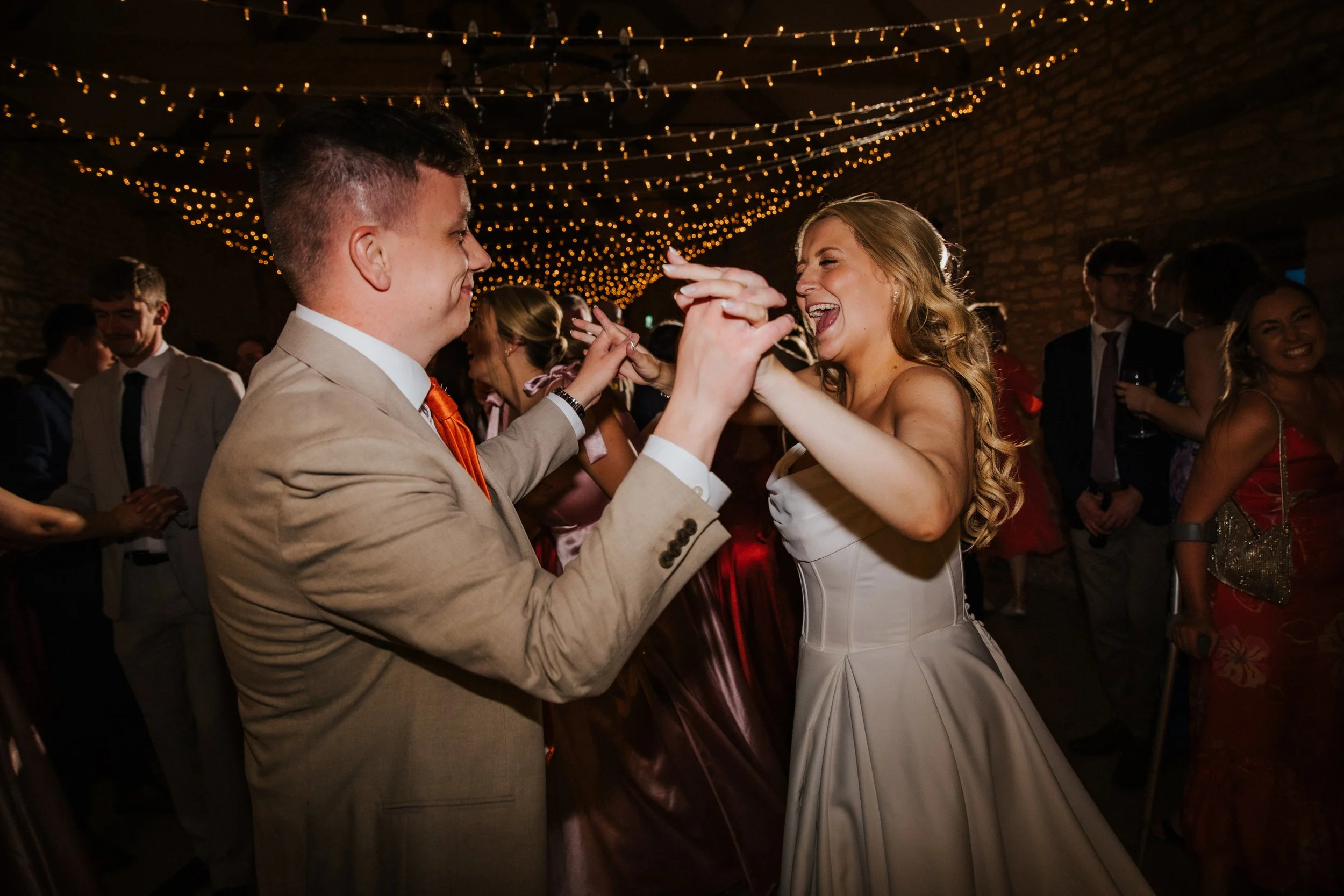 binkynixonphotography_b&t_wed732.jpg