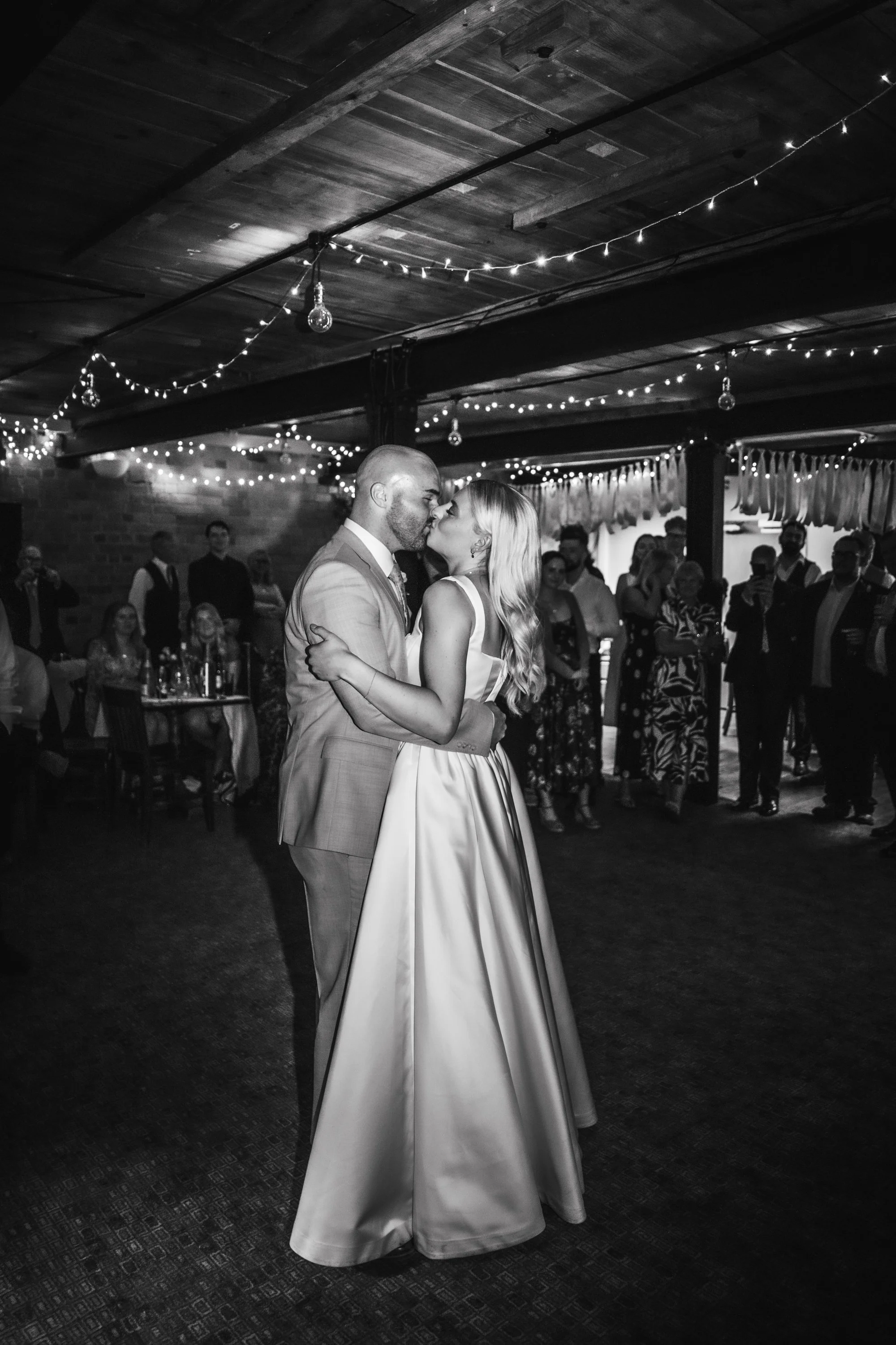binkynixonphotography_AGWED736.jpg