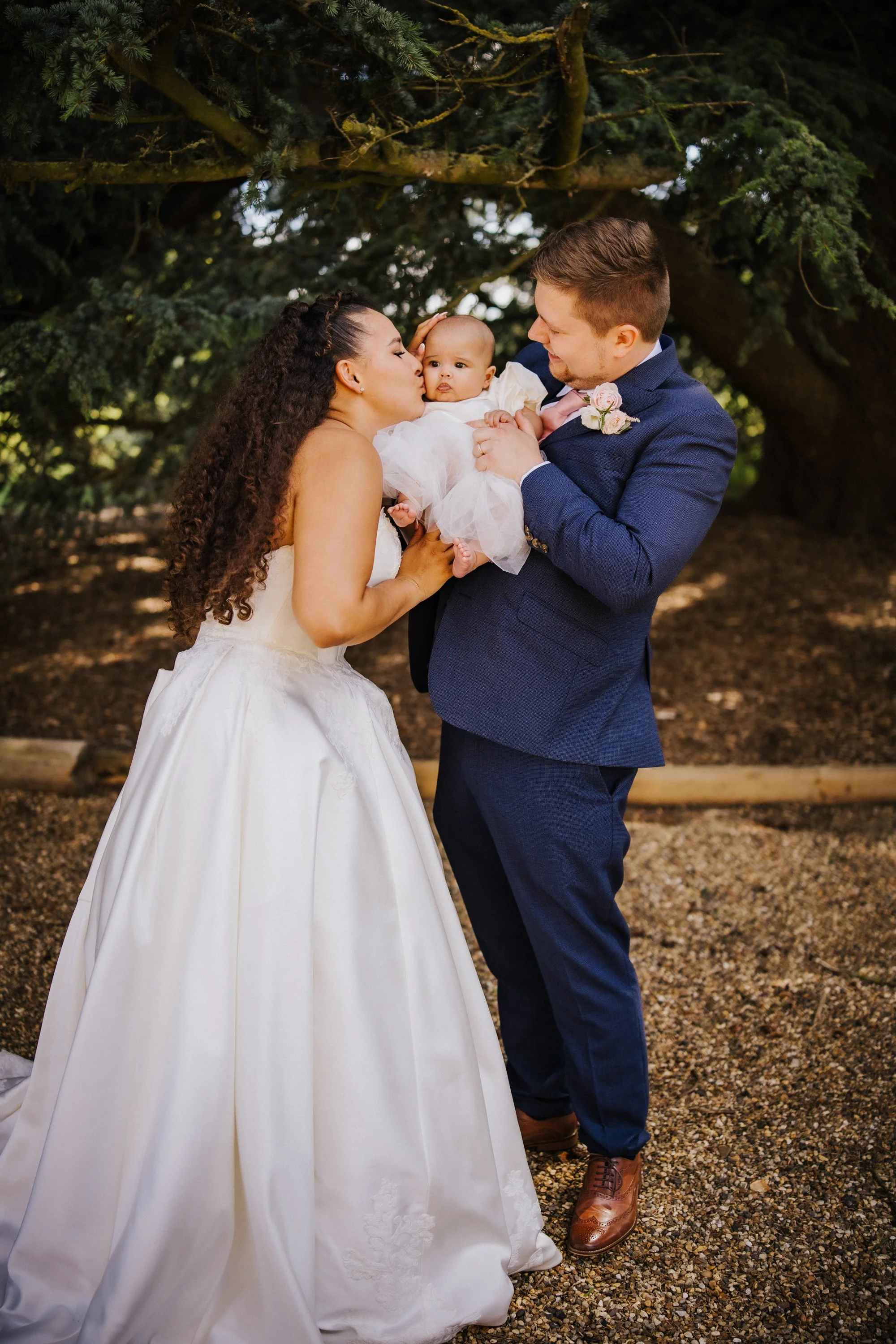binkynixonphotography_e&s_wed549.jpg