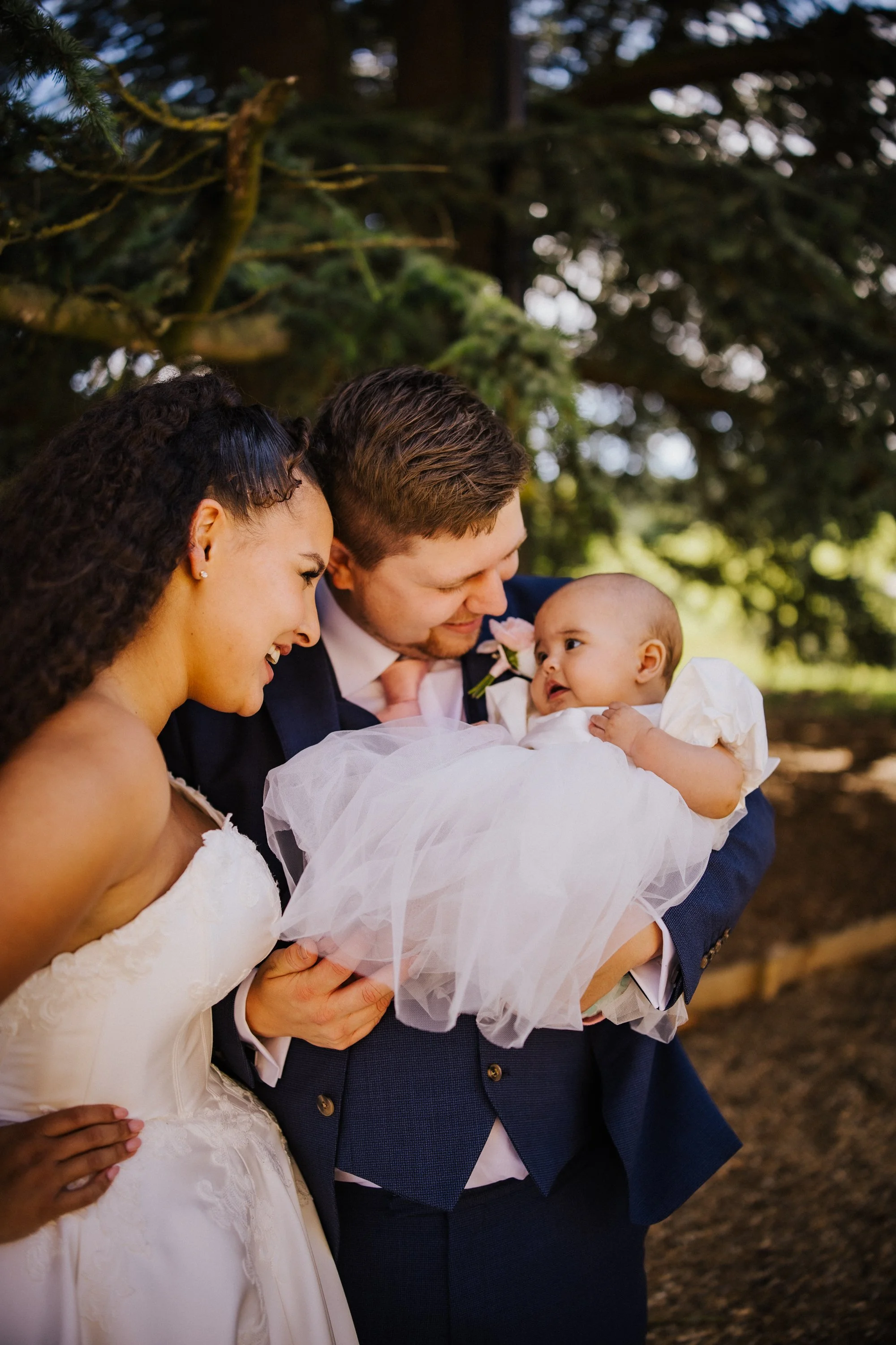 binkynixonphotography_e&s_wed550.jpg