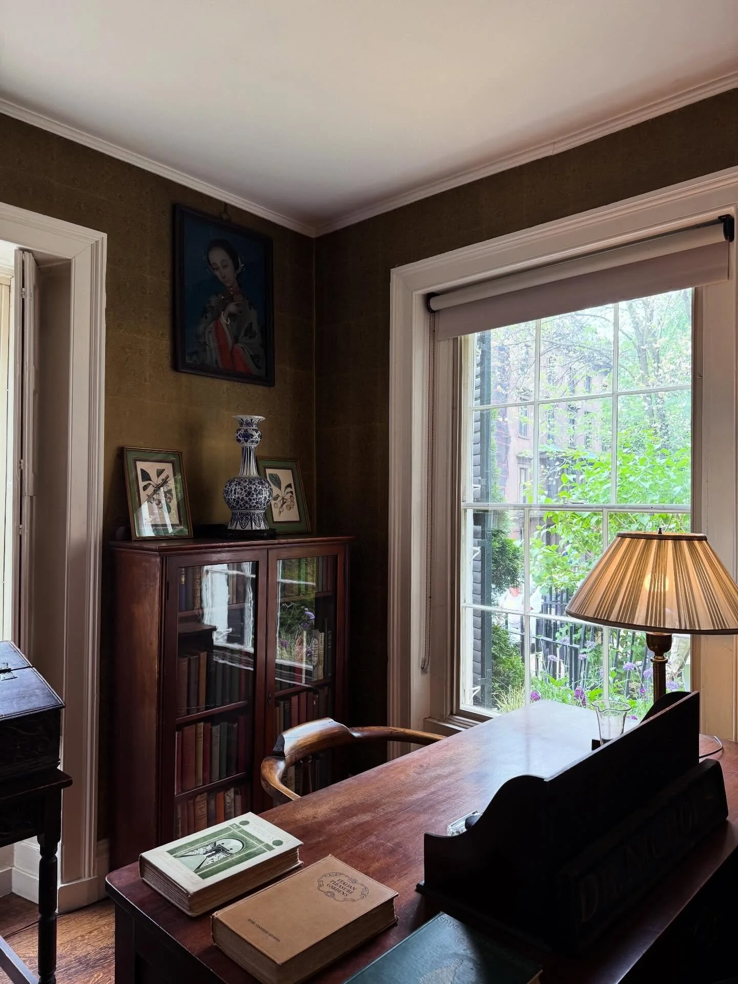 Good design withstands the test of time. Some of the interiors I captured in Beacon Hill:

1-5: The Nichols House Museum, a federalist townhouse built in 1804, 55 Mount Vernon Street. Home to landscape architect and suffragist Rose Standish Nichols, 