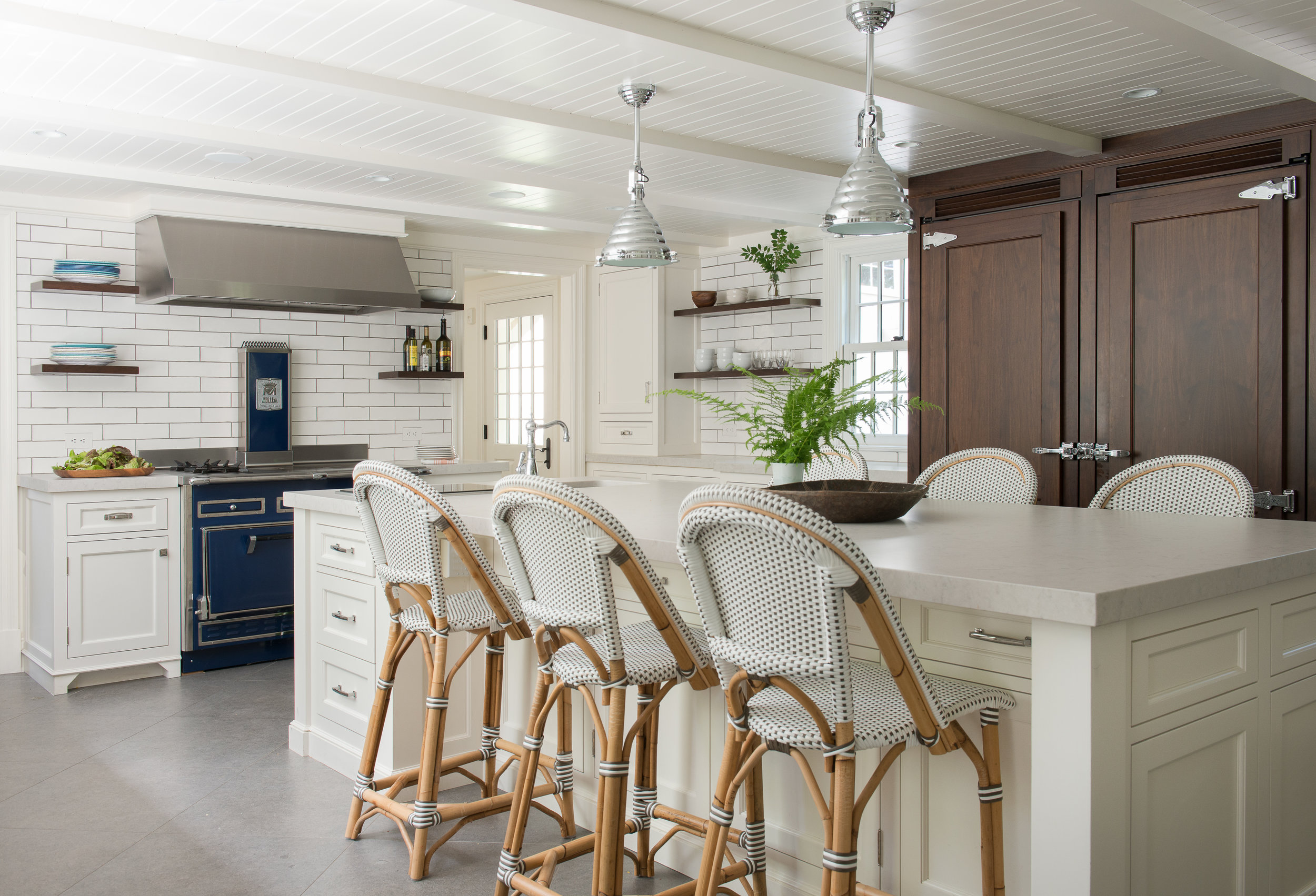 Titus Built - Classic White Kitchen with Center Island