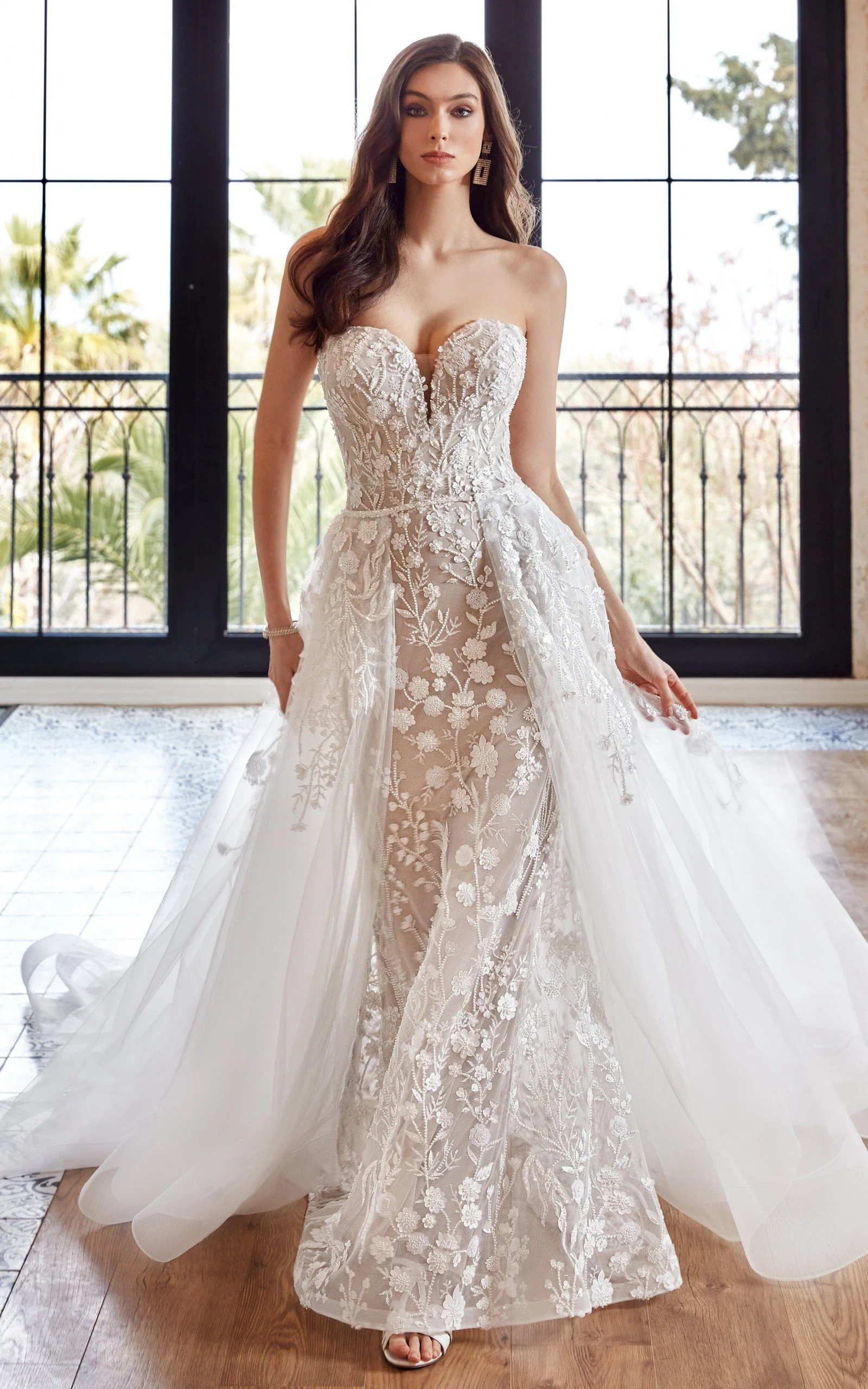 Jaqueline - Front with Overskirt 