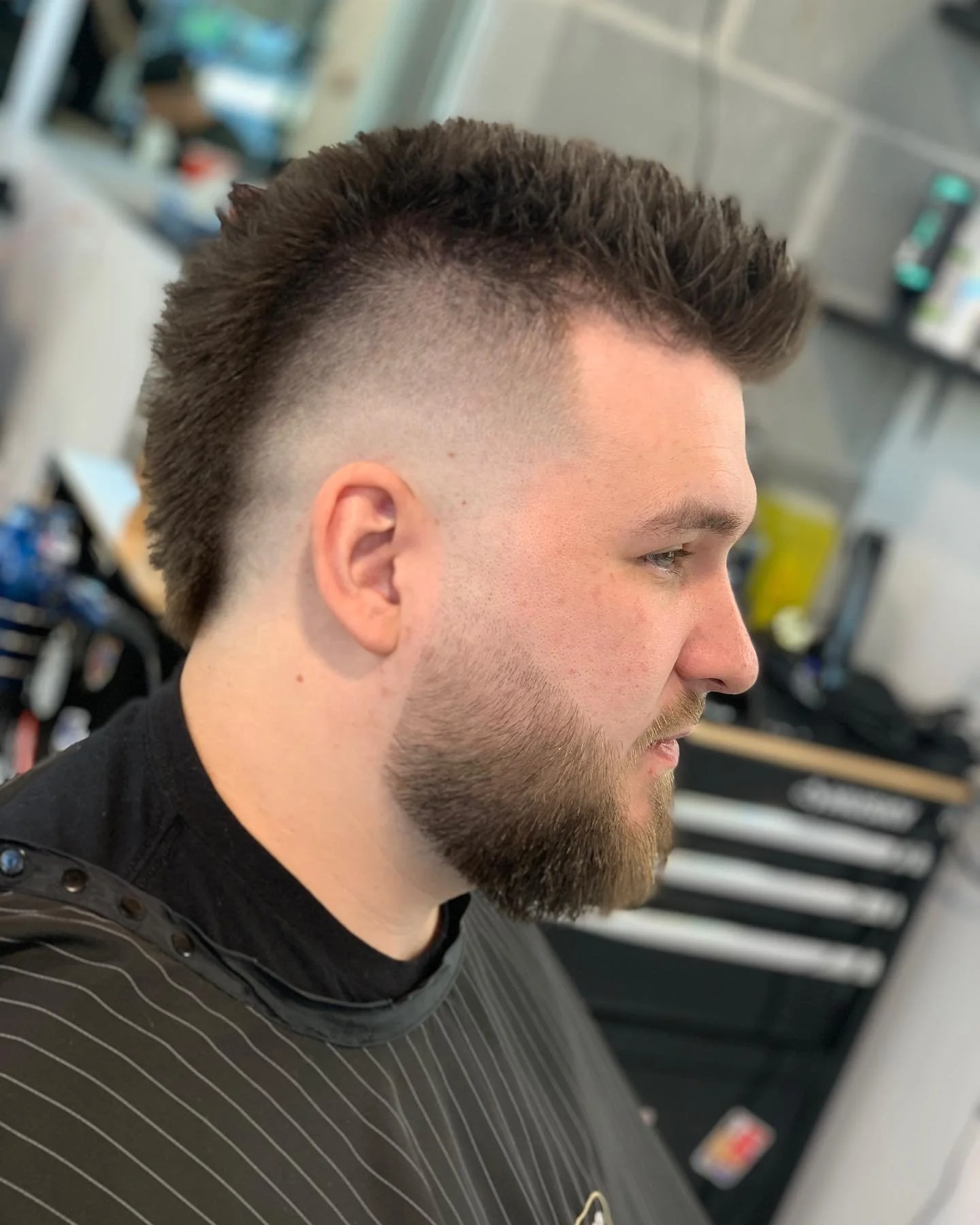 A&bull;N&bull;G&bull;L&bull;E&bull;S

#vancouverbarbers #barbershopconnect #hair #fade #menshair #barber #menshairstyle #beard #nastybarbers #skinfade #barberlife #taper #worldbarbers #instagood #cutthroat #beardgang #lineup #like4life #likeforlikes 