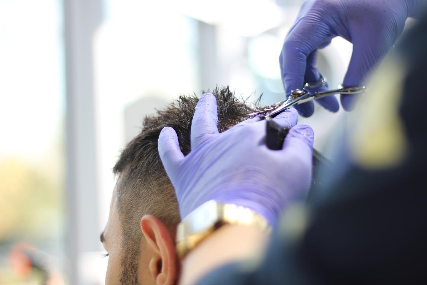 Happy Monday. Everyone enjoy the beautiful Sun light we have today.