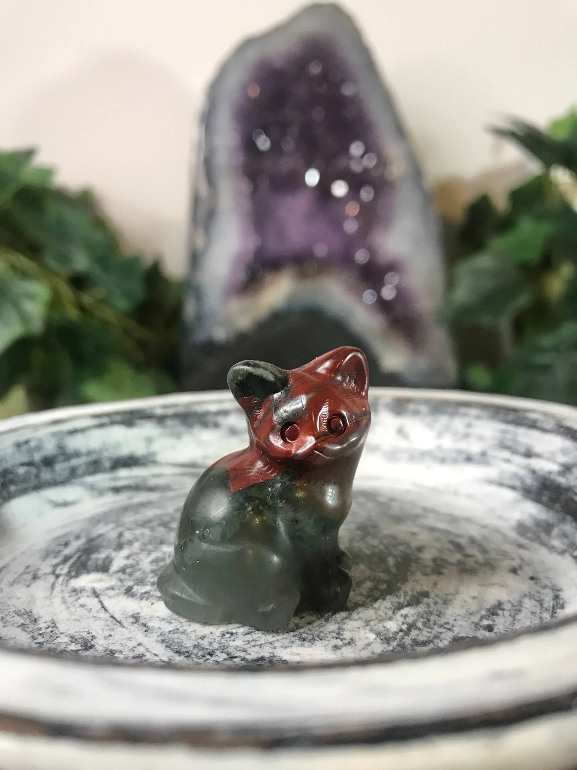 Bloodstone Cat Carving