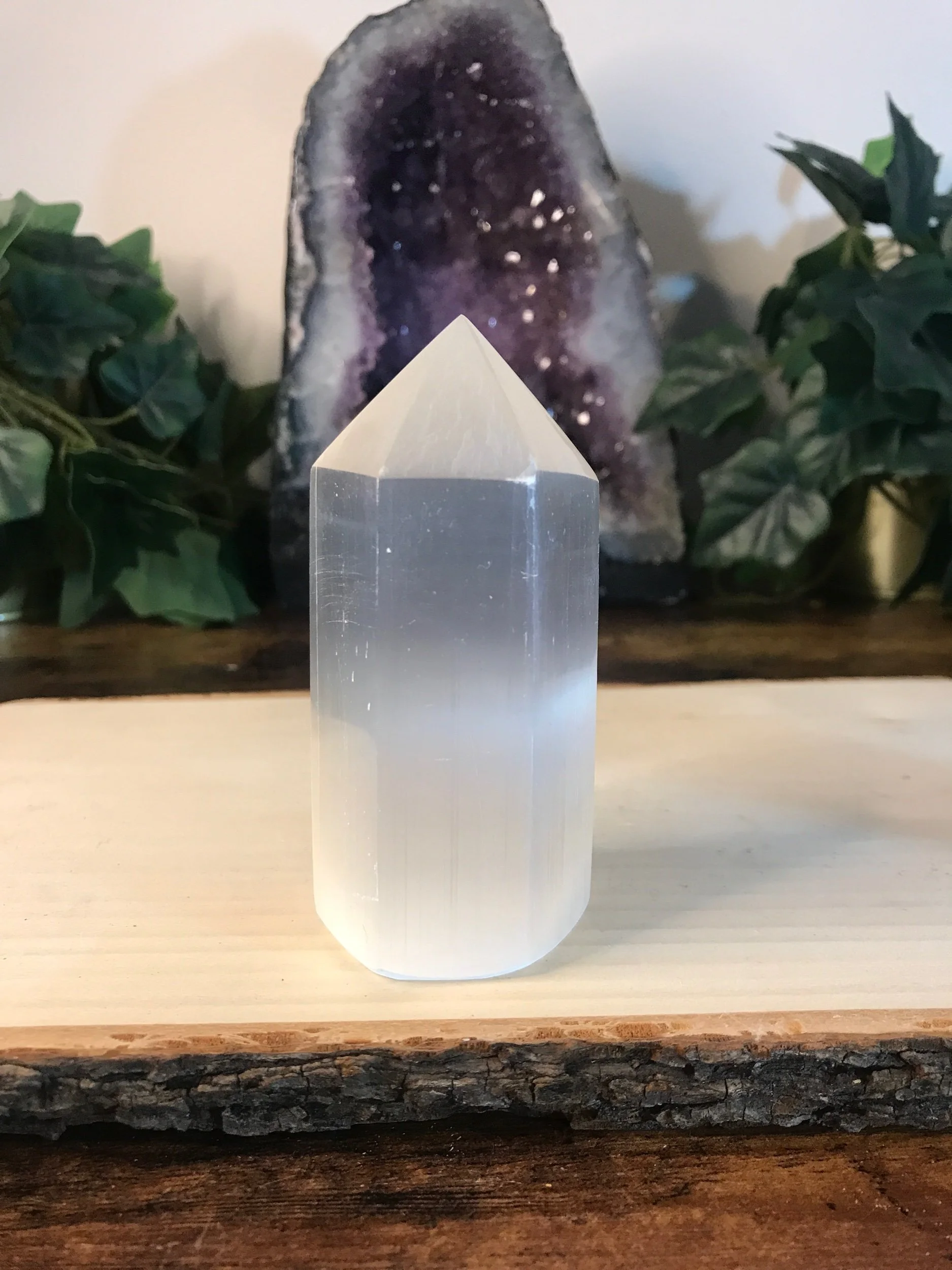 Selenite Generator Tower