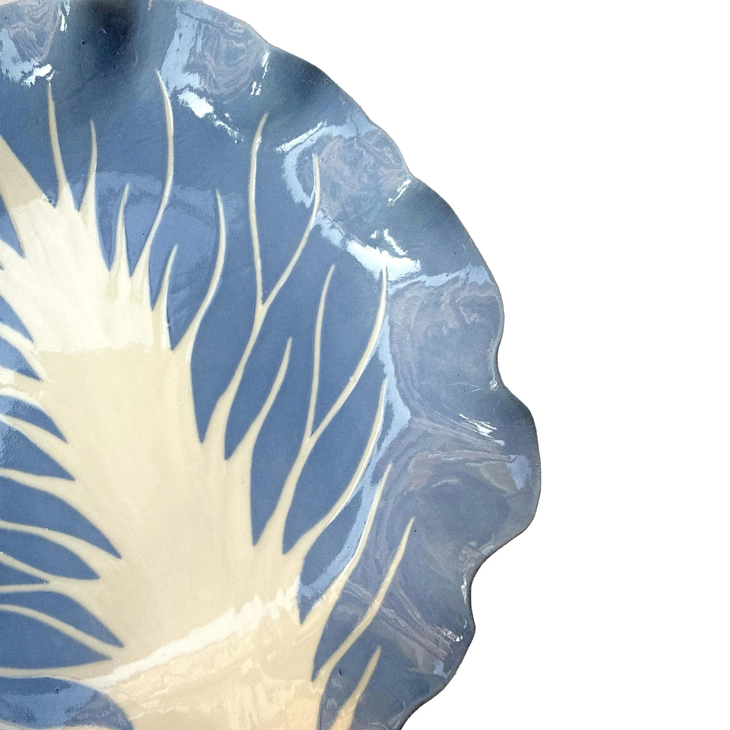 Giant radicchio serving bowl light blue 2.jpg