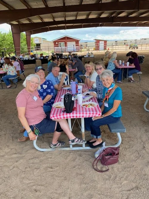 Wranglr volunteers 1.jpg