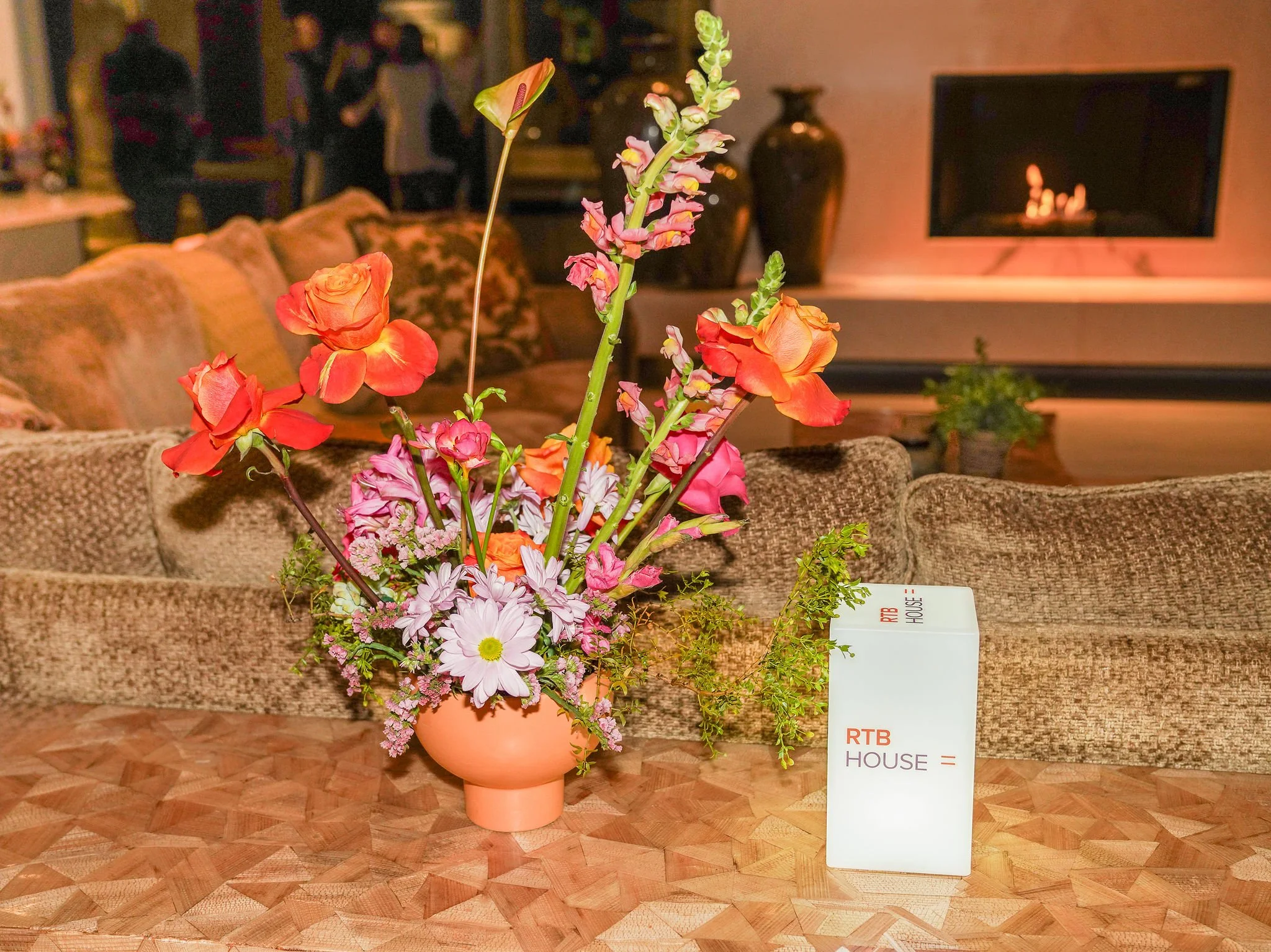 eTail Palm Springs exclusive desert villa soirée hosted by PebblePost and RTB House. photo by Mountain Productions