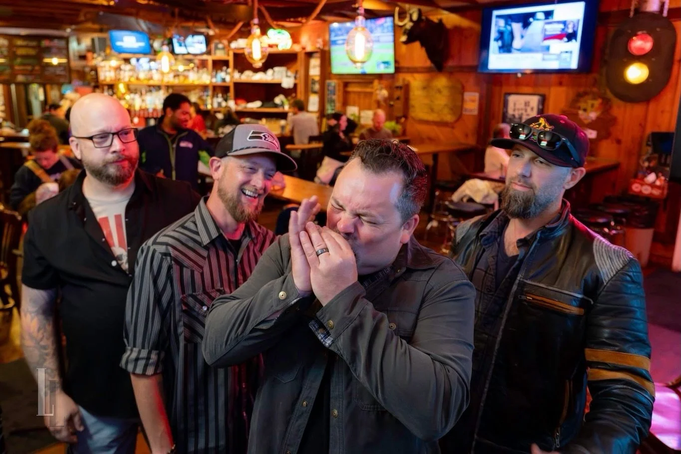 Thank you for letting us play and get obnoxious last night @theduvalltavern and we hope @duvalldaysfestival is a blast this weekend! Cheers! 😎🍷#livemusic #fun