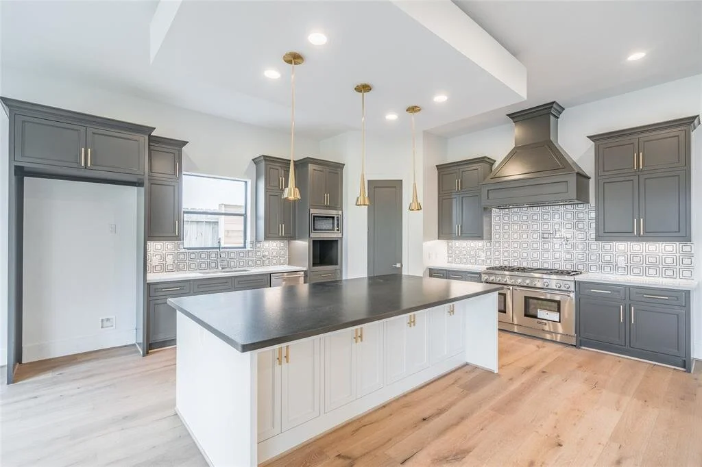 CLAWSON6514-IMG-13 (from 2018 MacBook Pro).JPEG