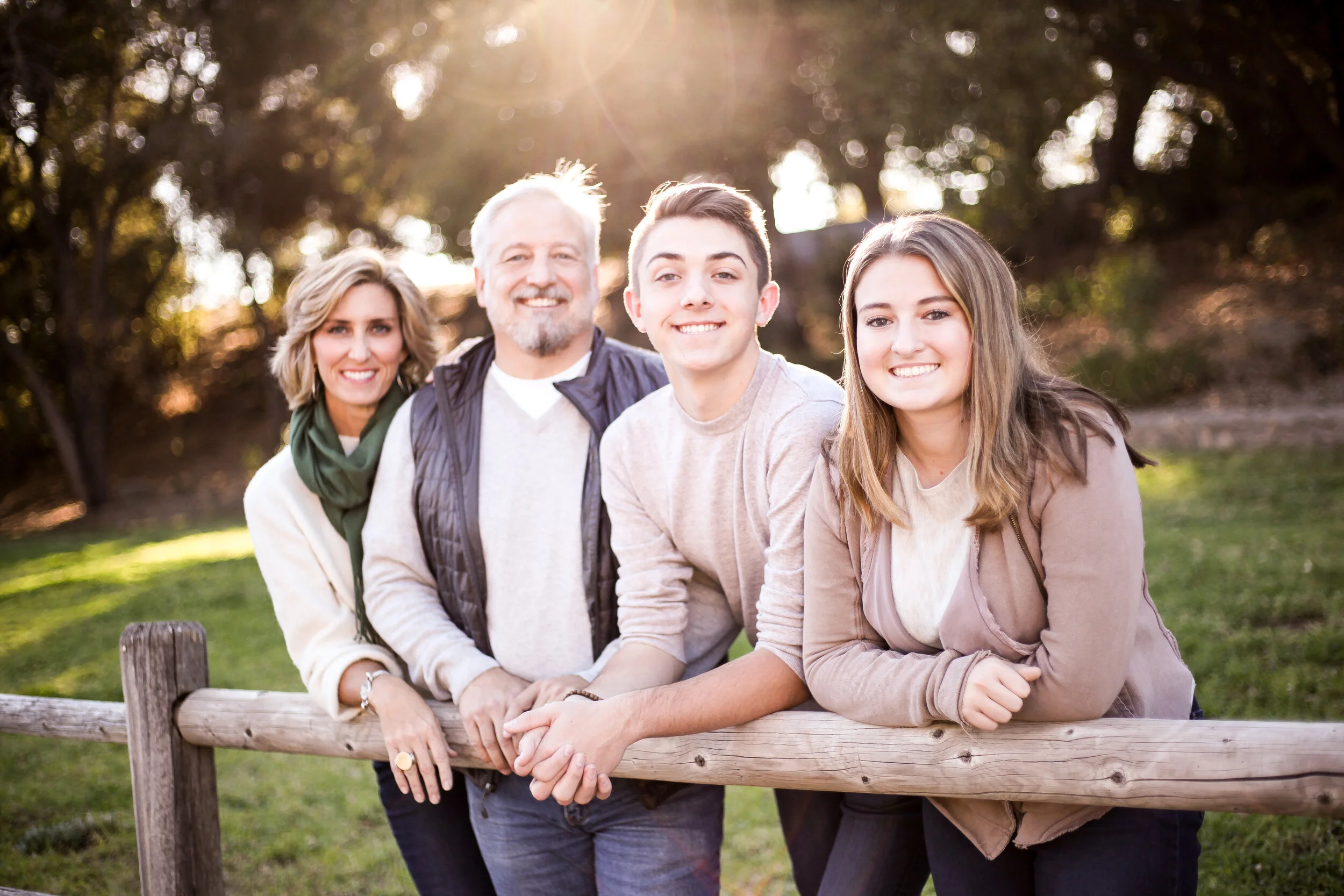 2020-11-28 Roberts Family-5005.jpg