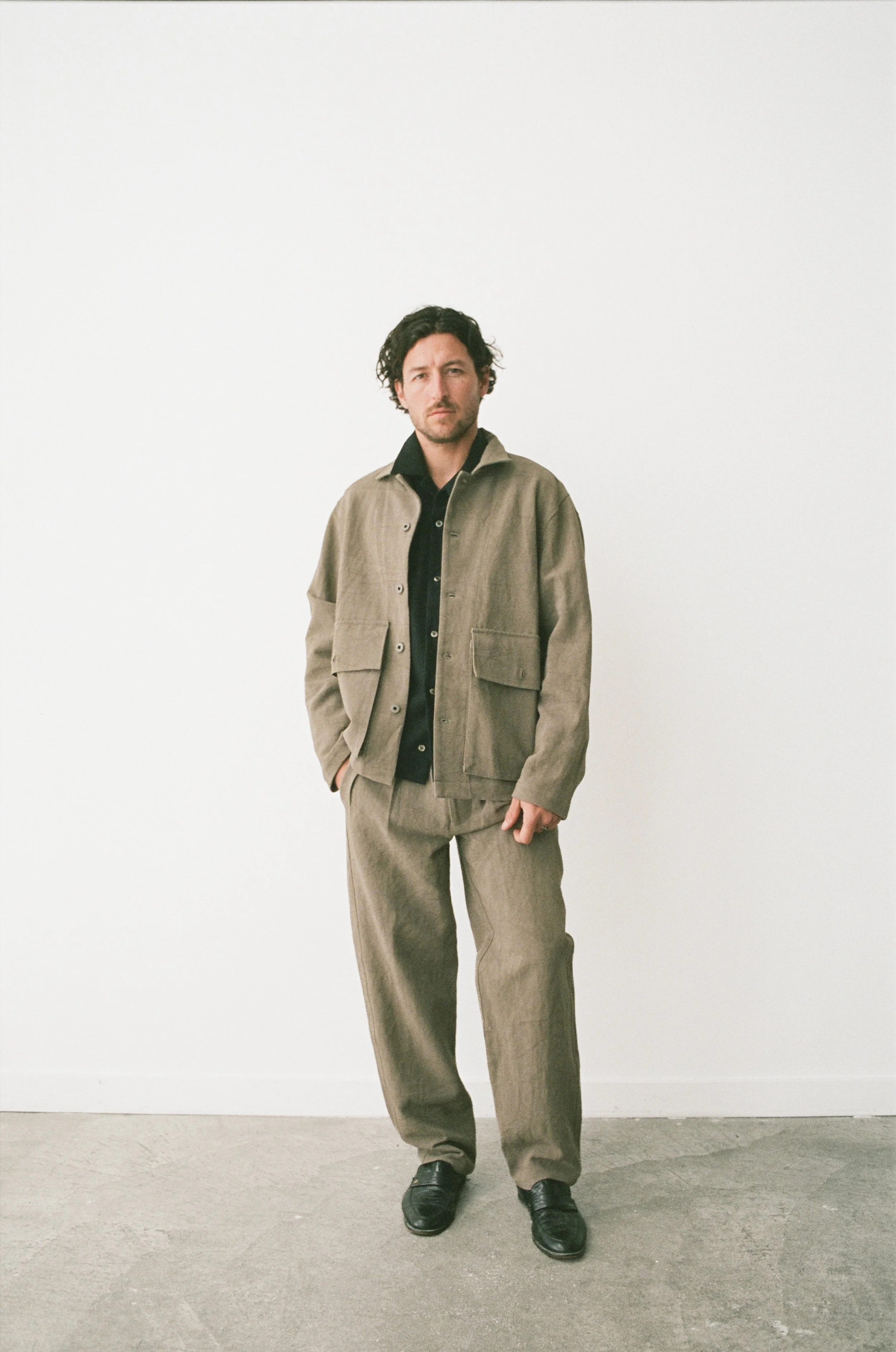 TPT TAUPE-2.jpg