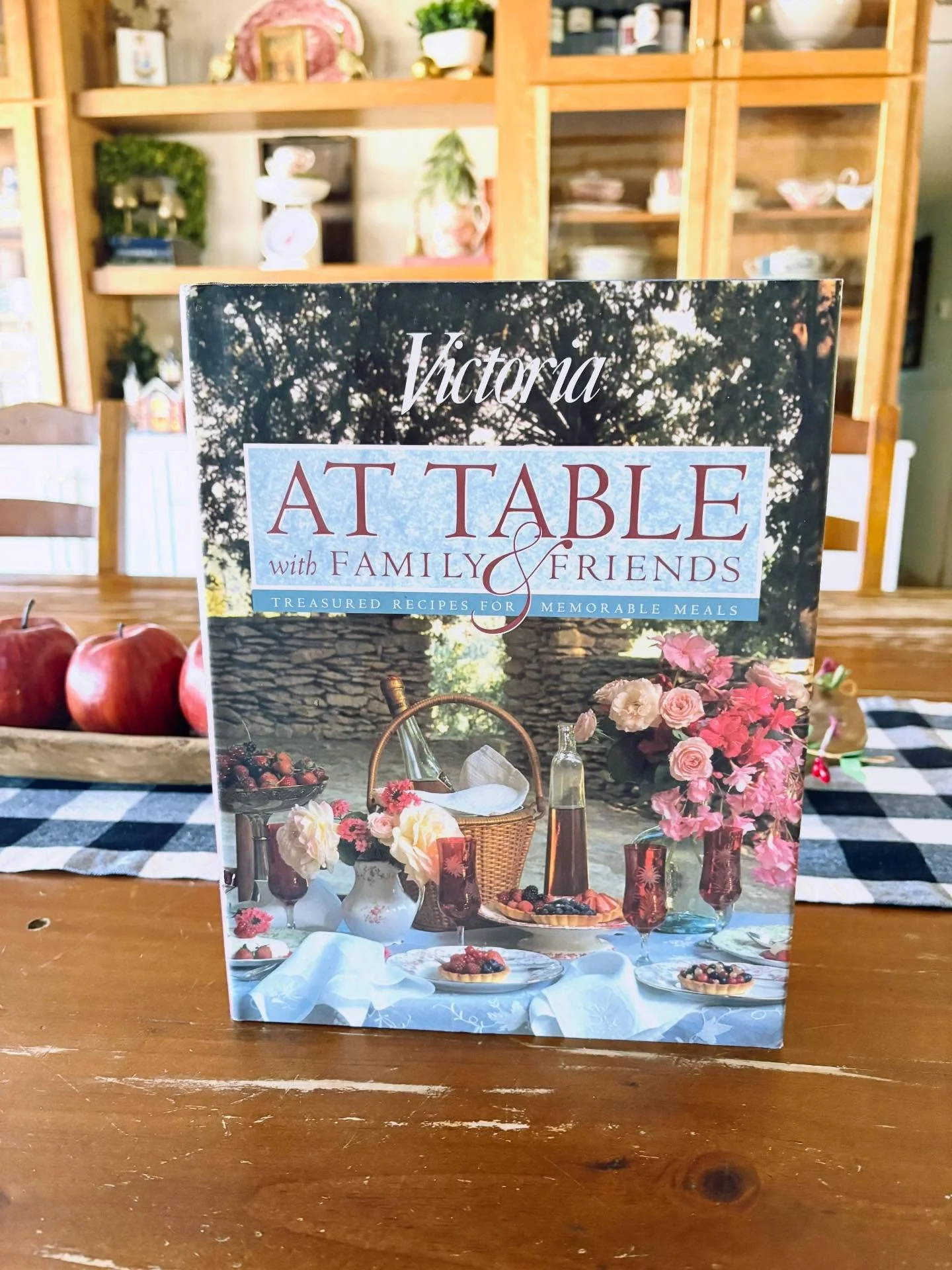Victoria &ldquo;At Table with Family &amp; Friends: Treasured Recipes for Memorable Meals&rdquo;, 1995

&ldquo;For everyone who appreciates the pleasure - and the importance - of preparing a meal for family and friends, the editors of Victoria at Tab