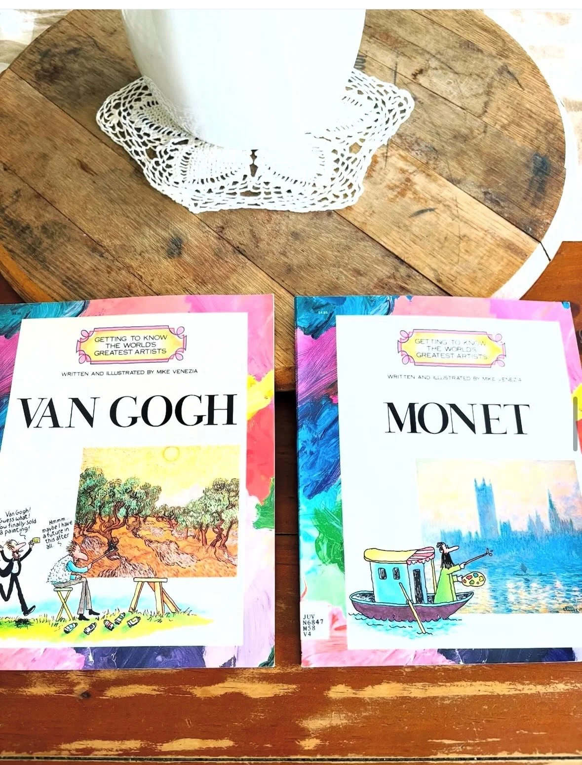 PRICE REDUCED!

Van Gogh- CLAIMED!

Getting to Know the World&rsquo;s Greatest Artists &ldquo;Monet, 1990

Wonderful series of books introducing artists and their works to children.

Paperbacks, Monet is a former library book with typical marks, both