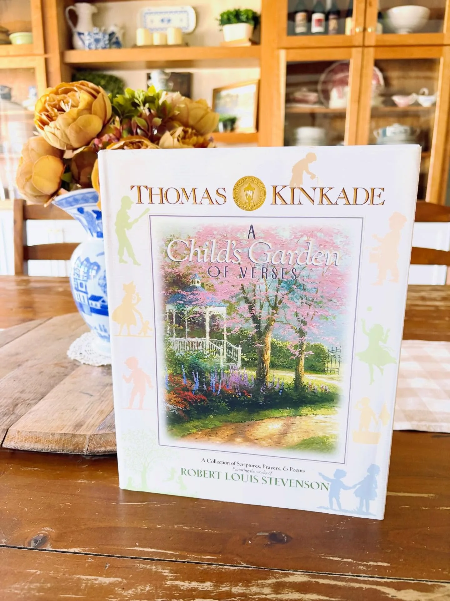 &ldquo;Thomas Kinkade&rsquo;s A Child&rsquo;s Garden of Verses&rdquo; by Robert Louis Stevenson, 1999

&ldquo;A Child&rsquo;s Garden of Verses features an endearing collection of classic poems from Robert Louis Stevenson, as well as favorite selectio