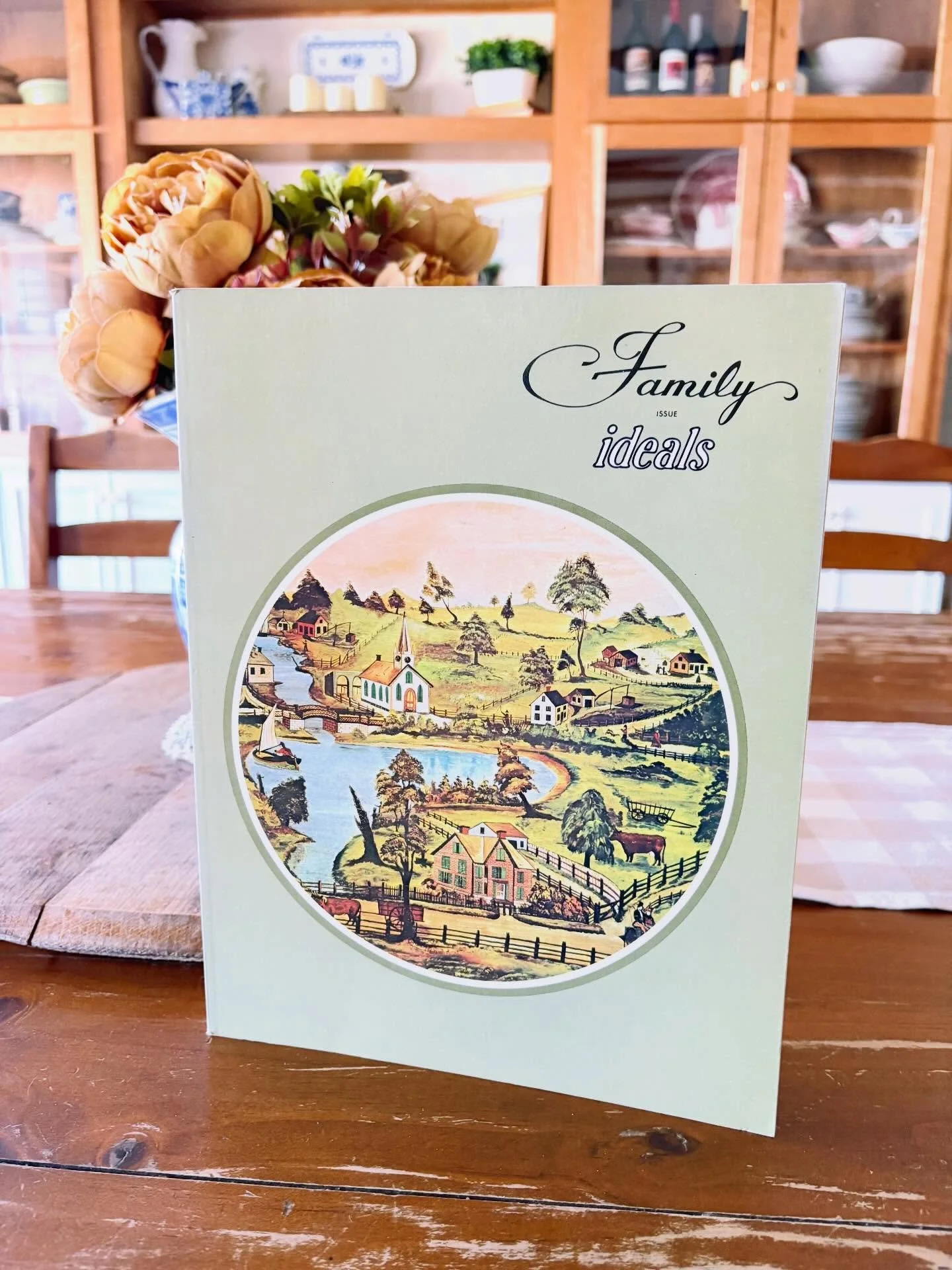 Ideals &ldquo;Family&rdquo;, 1974

A beautiful magazine that celebrates our families through poetry and prose!

Paperback, excellent condition 
&bull;
&bull;
$5 + shipping 
&bull;
&bull;
Please comment me, mine, 🙋🏻&zwj;♀️, or sold to claim!

#jcbpo