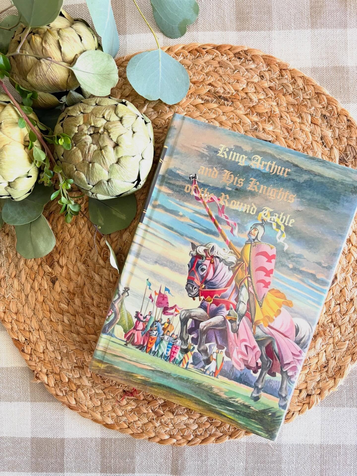 Illustrated Junior Library &ldquo;King Arthur and His Knights of the Round Table&rdquo; edited by Sidney Lanier, 2000

One of the greatest adventure stories! This is a delightful peek into medieval life and legend. Illustrations by Florian.

Hardcove