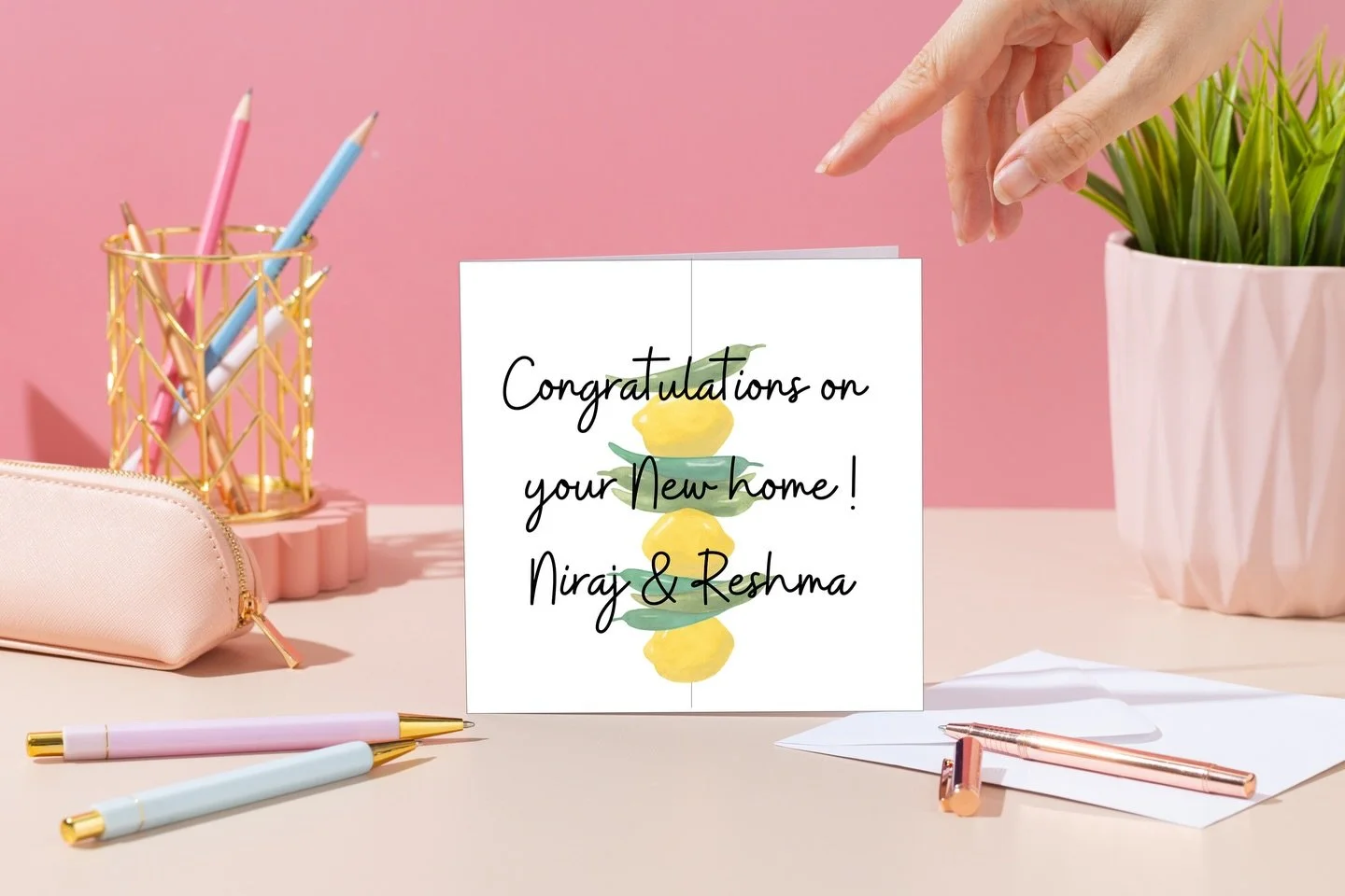 STOP bringing candles. Start bringing this 😂🕯️➡️🏡

The cutest housewarming card for new homeowners 💛

#housewarminggift #newhome #closingday #greetingcards #customgifts