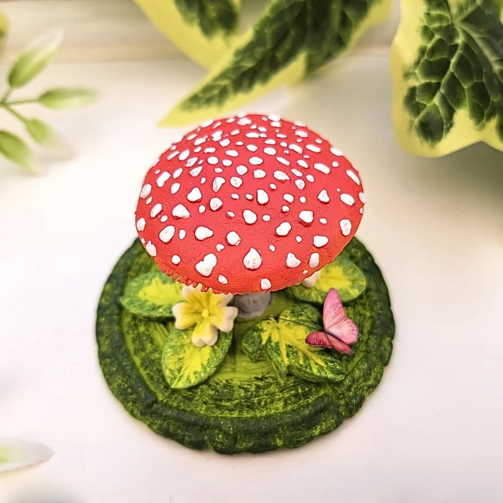 Shroom with flowers (4).jpg