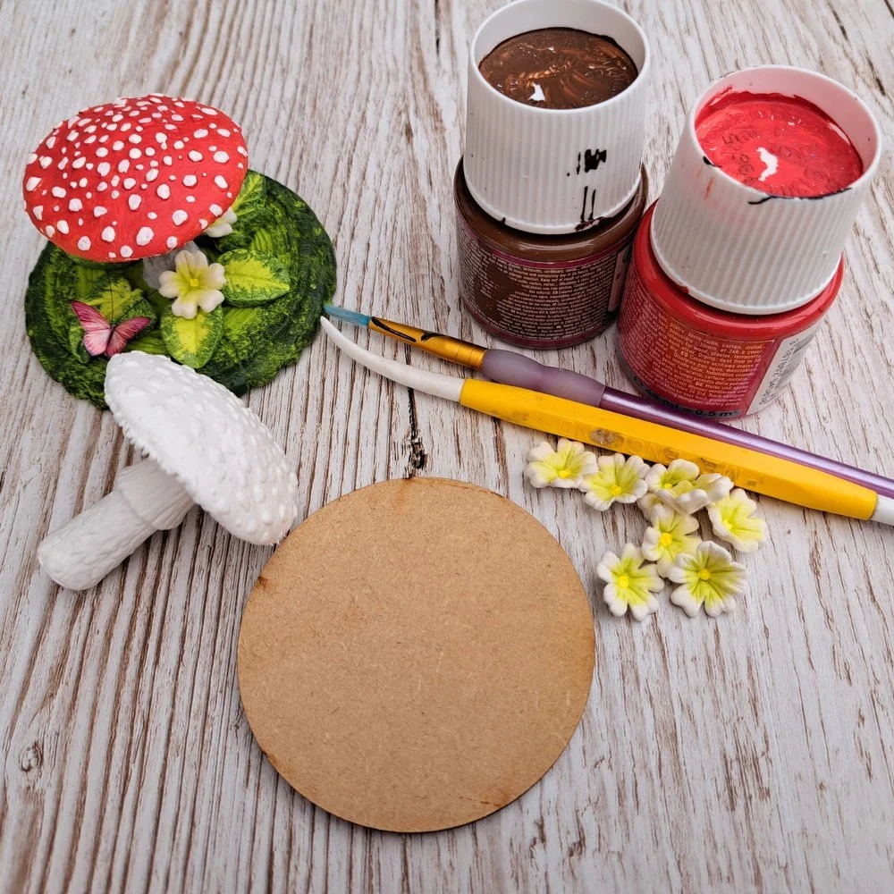 Shroom with flowers (6).jpg