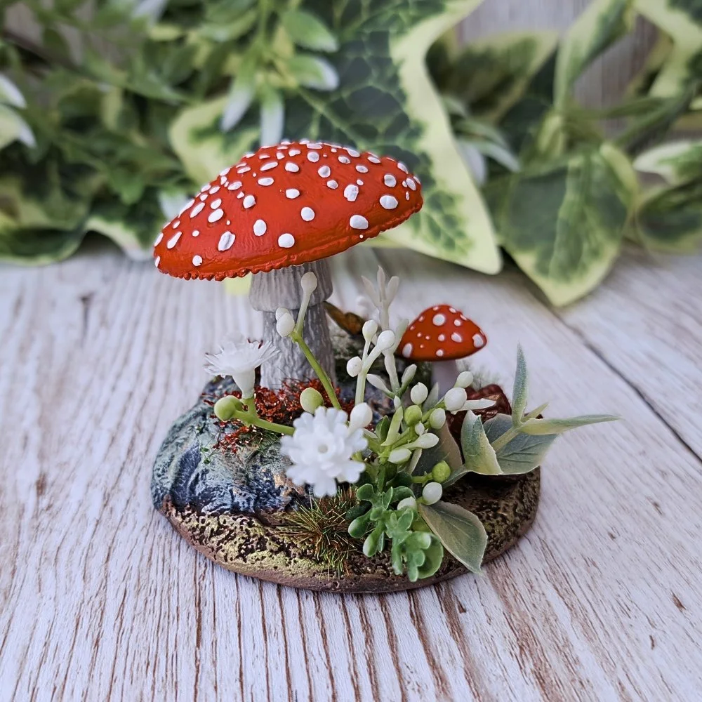 Crystal Shroom Scarlett (6).jpg