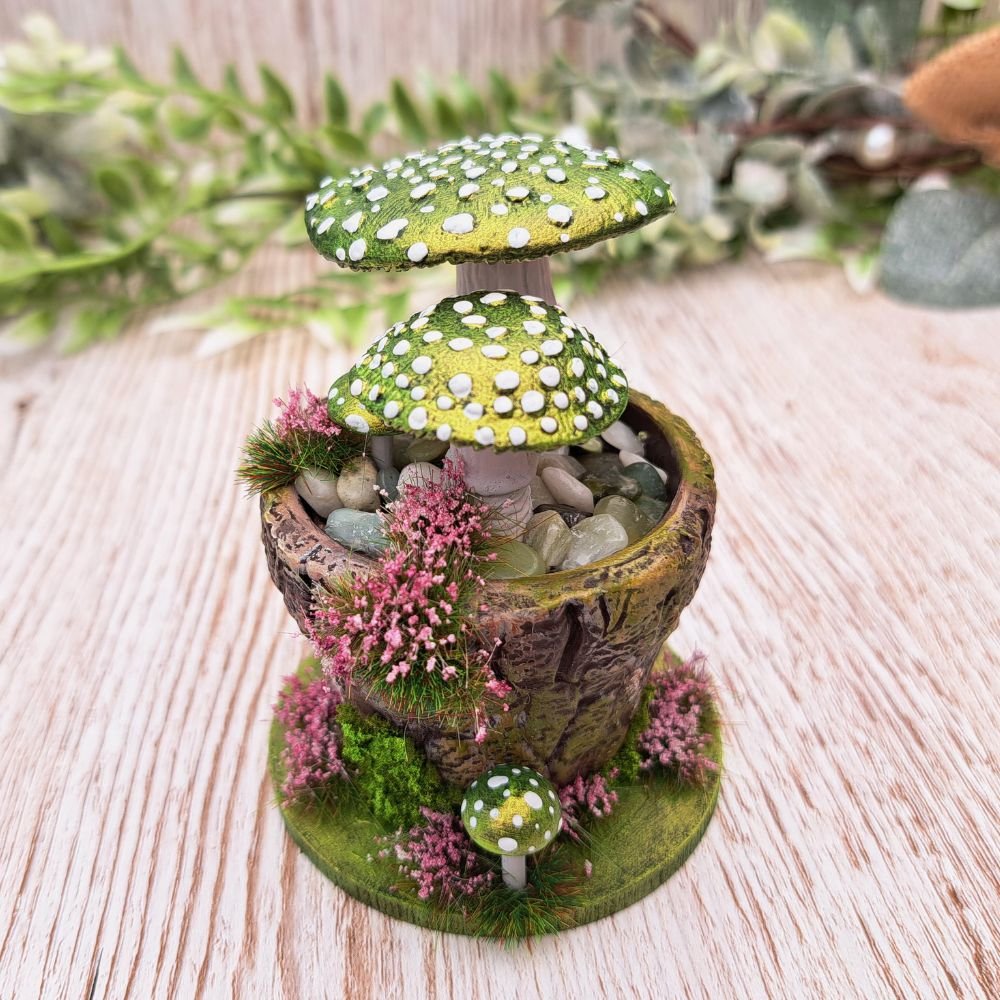 Mushroom Pot Shelf Ornament (4).jpg