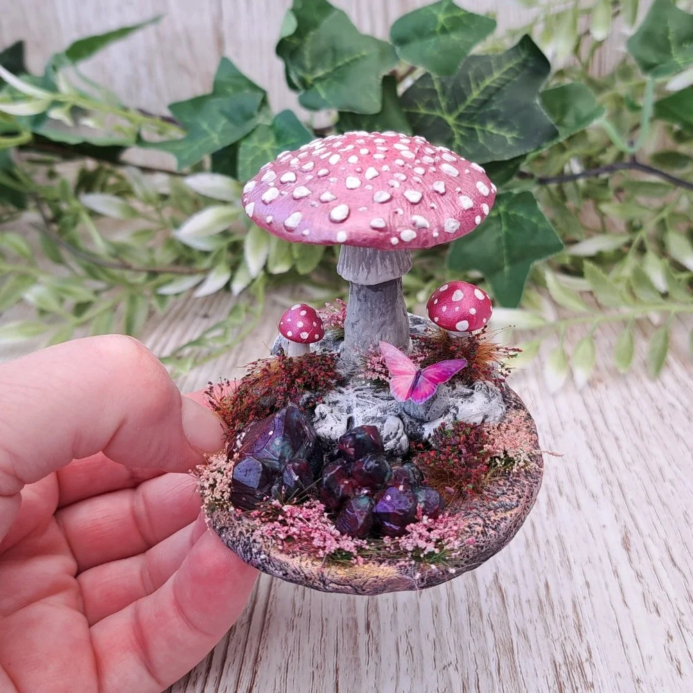 Crystal Shroom Pink Fuchsia (4).jpg