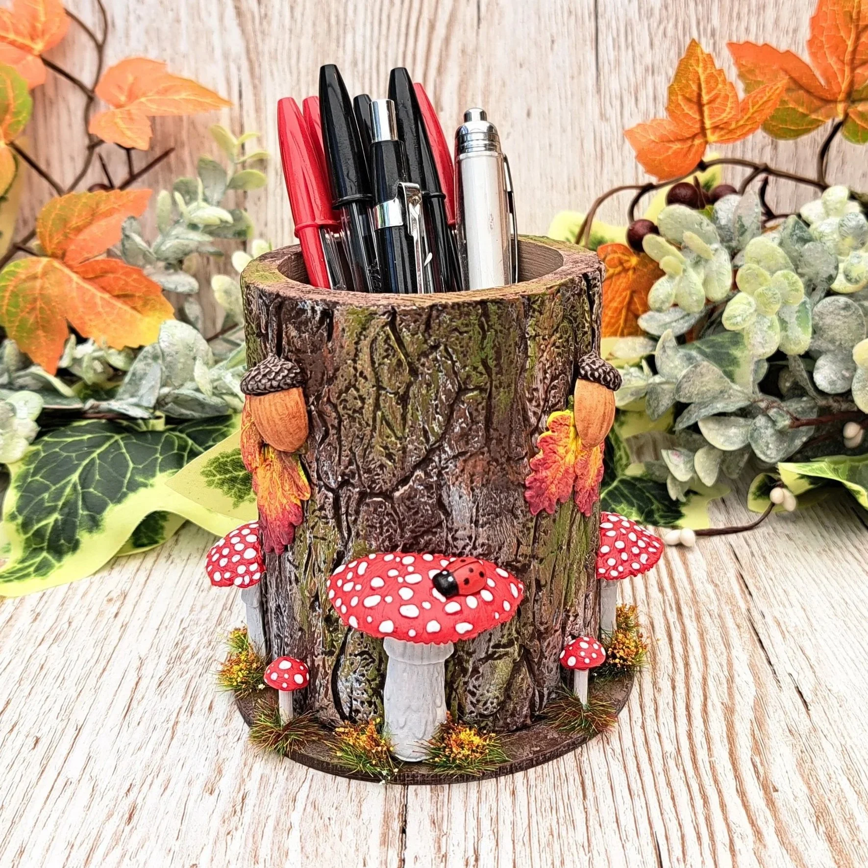 Autumn+Mushroom+Pen+Pot+%282%29.jpg