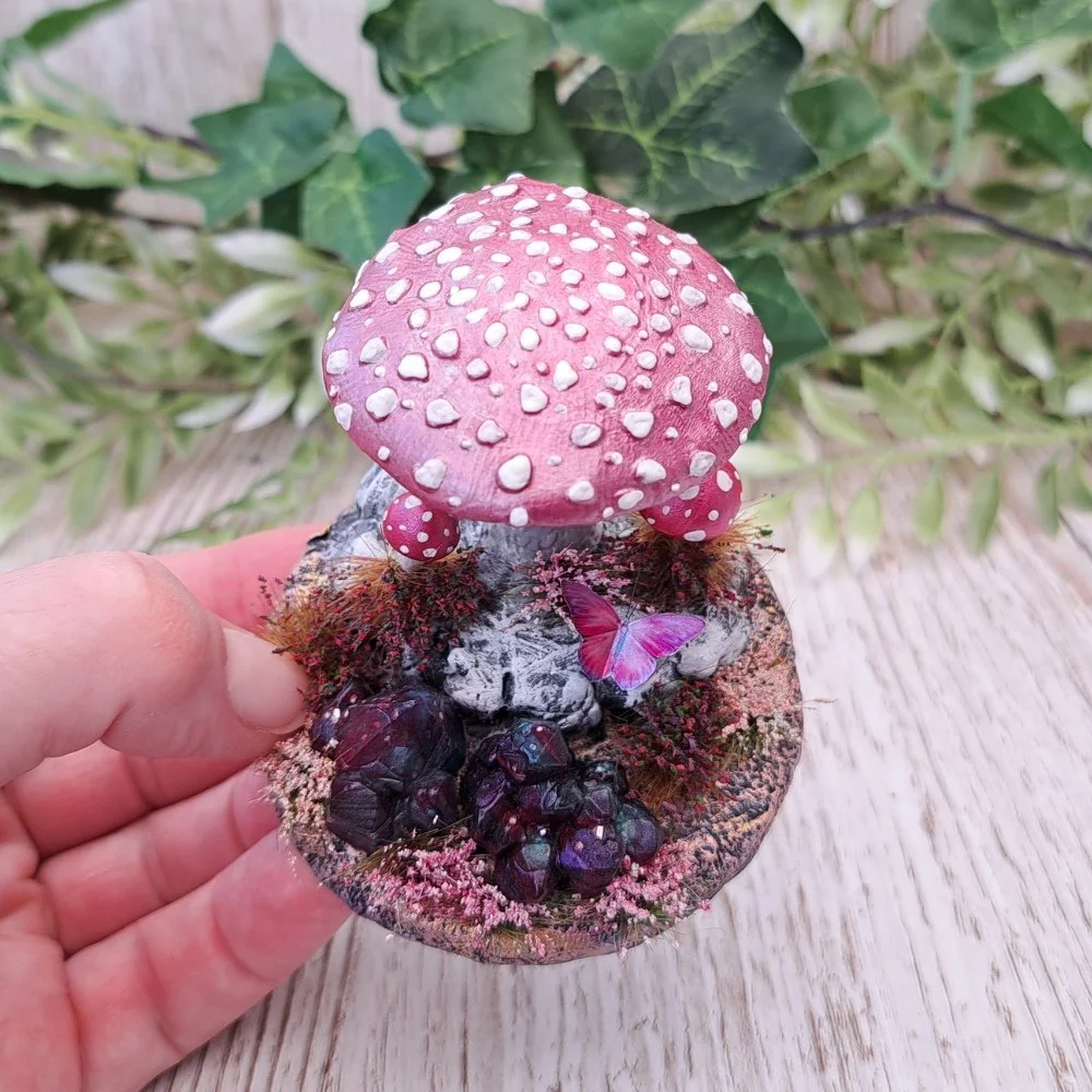 Crystal Shroom Pink Fuchsia (5).jpg