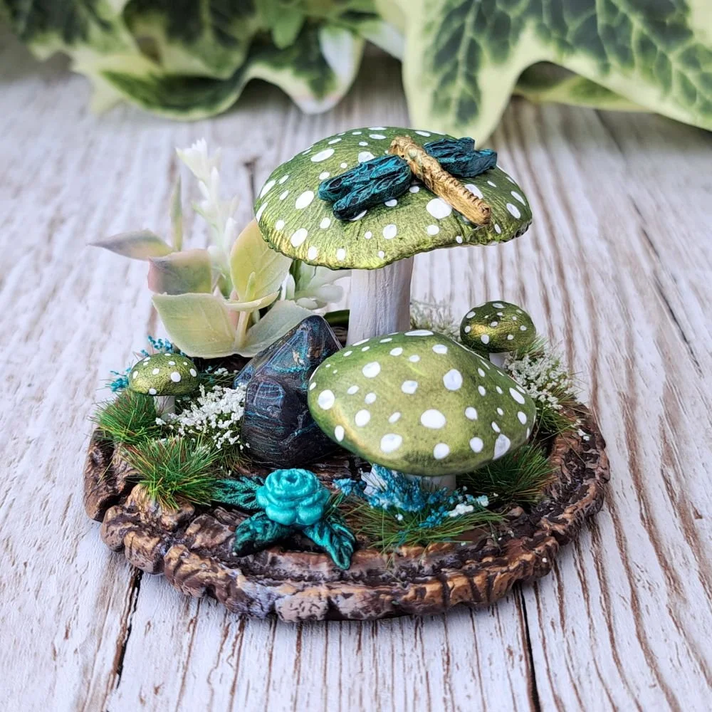 Triple metallic green mushroom ornament (5).jpg