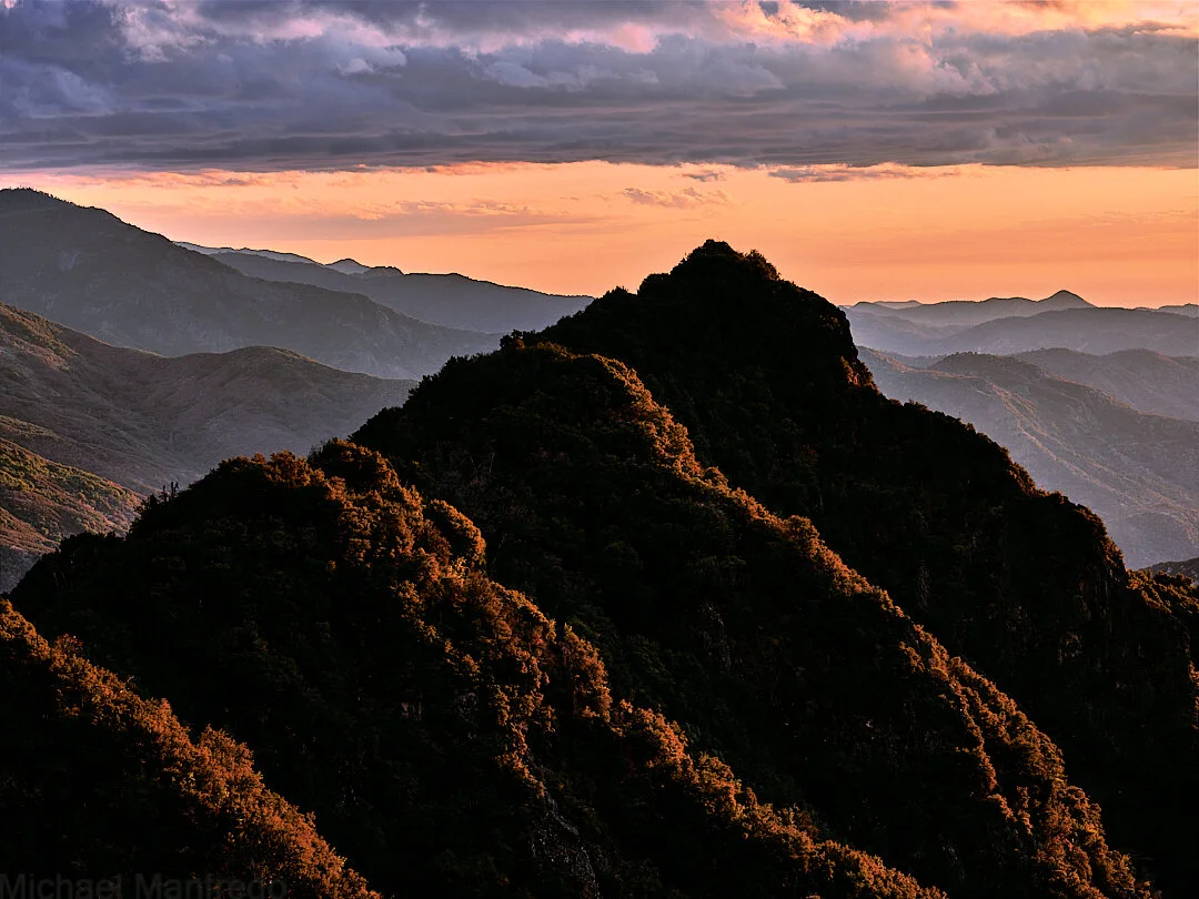 3 Peaks