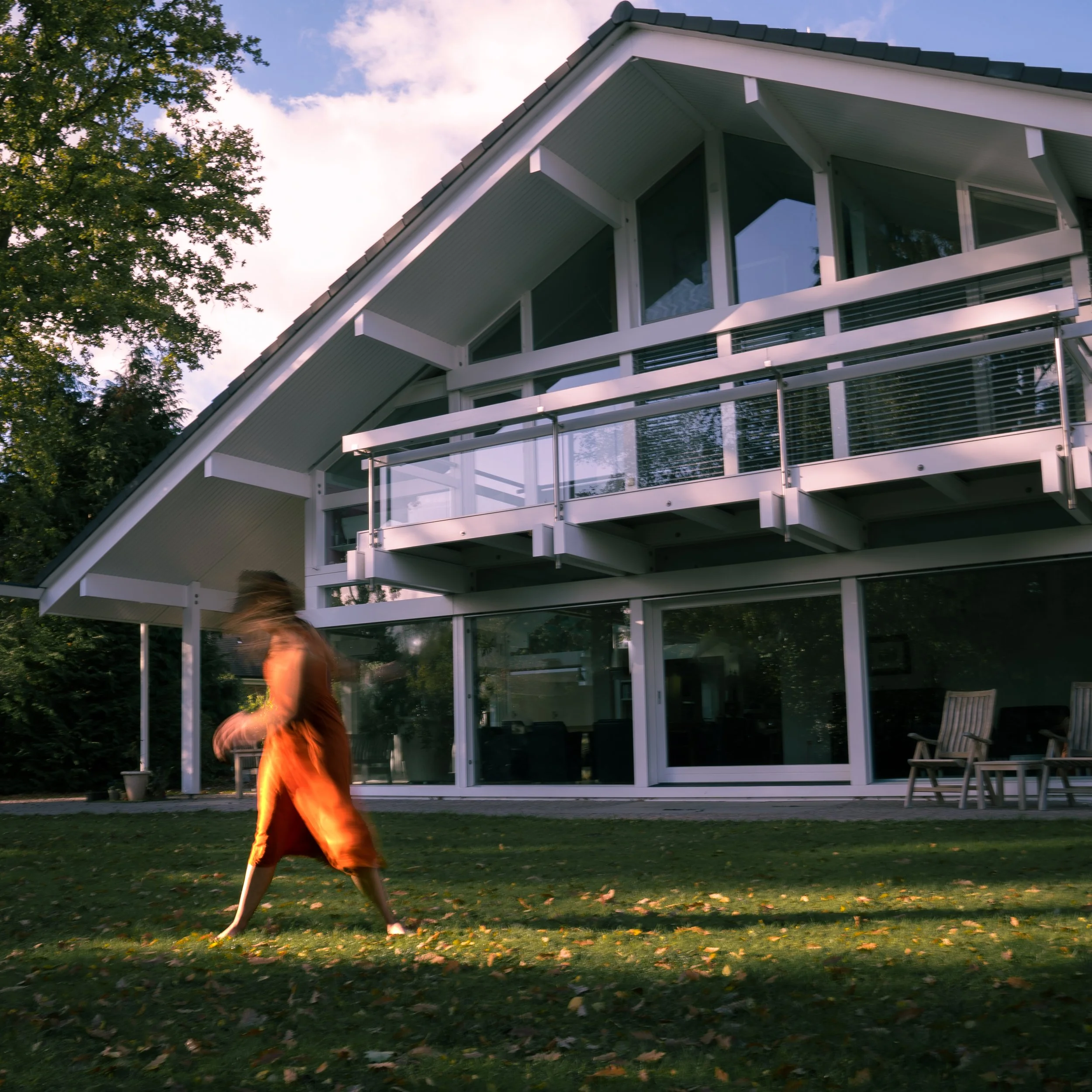 LALI - Main Image - Square .JPG