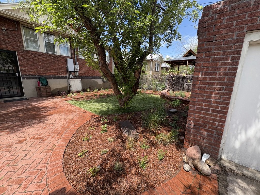 Waterwise pollinator garden